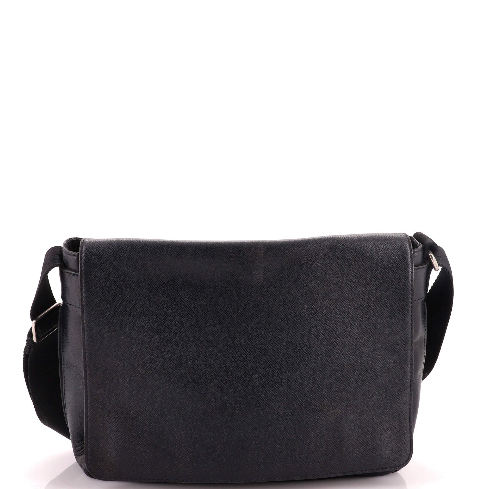 Roman Handbag Taiga Leather MM