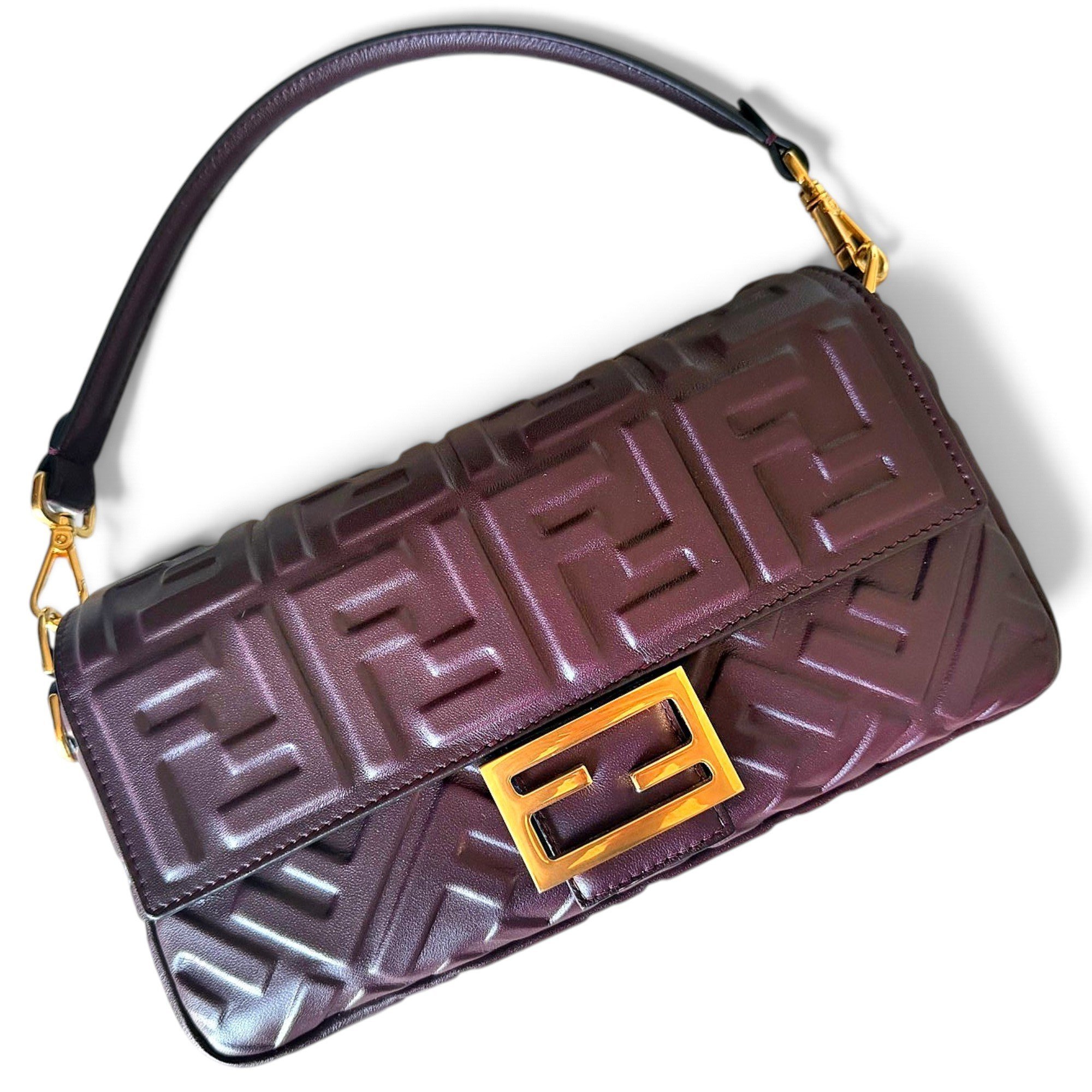 Baguette leather handbag