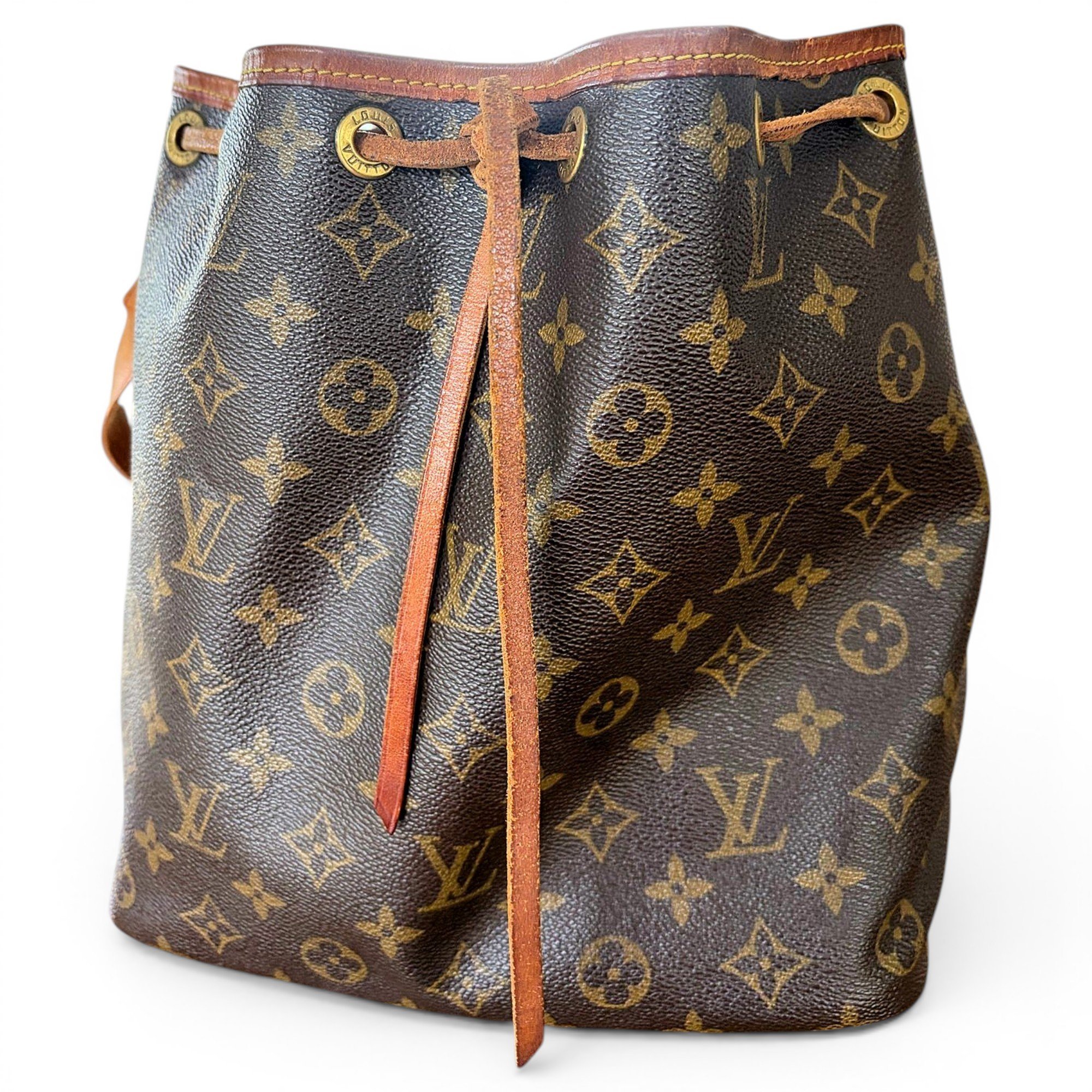 Noé leather handbag