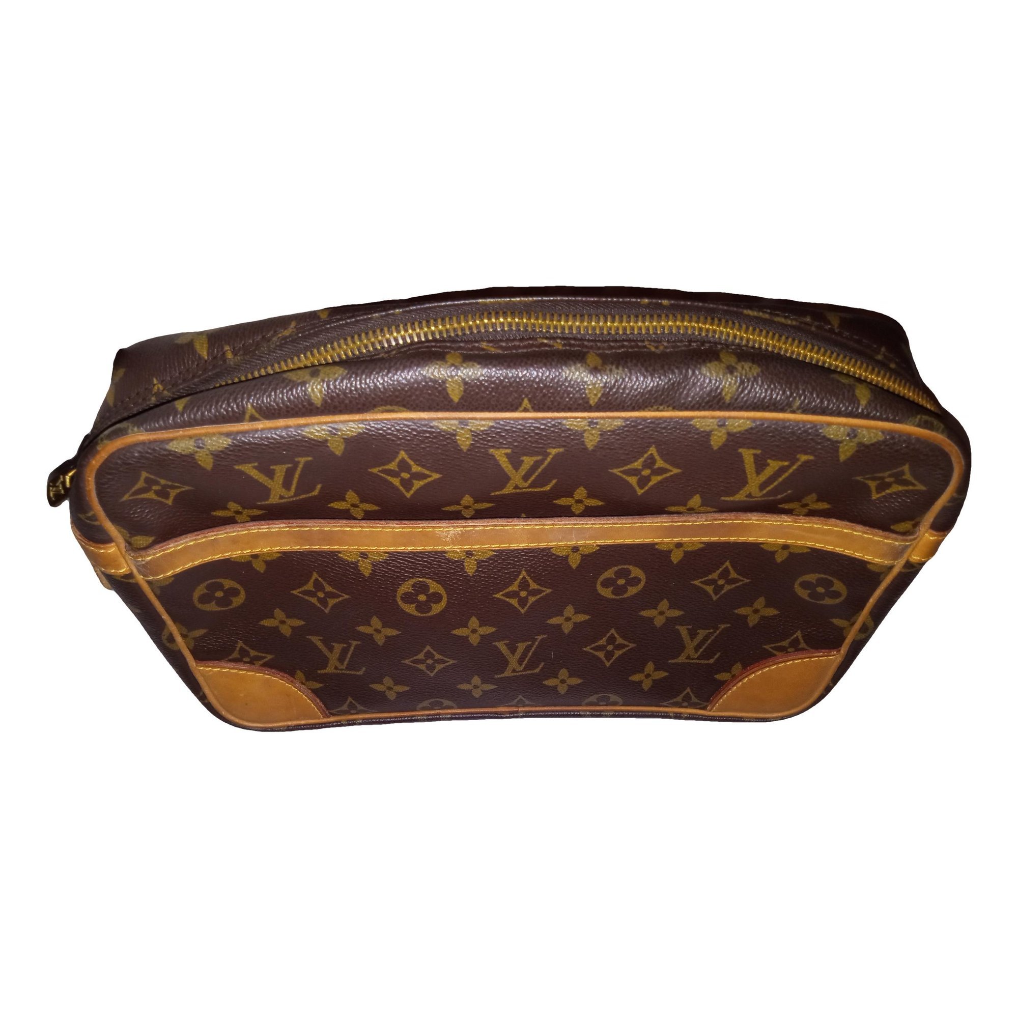 Weekend leather clutch bag