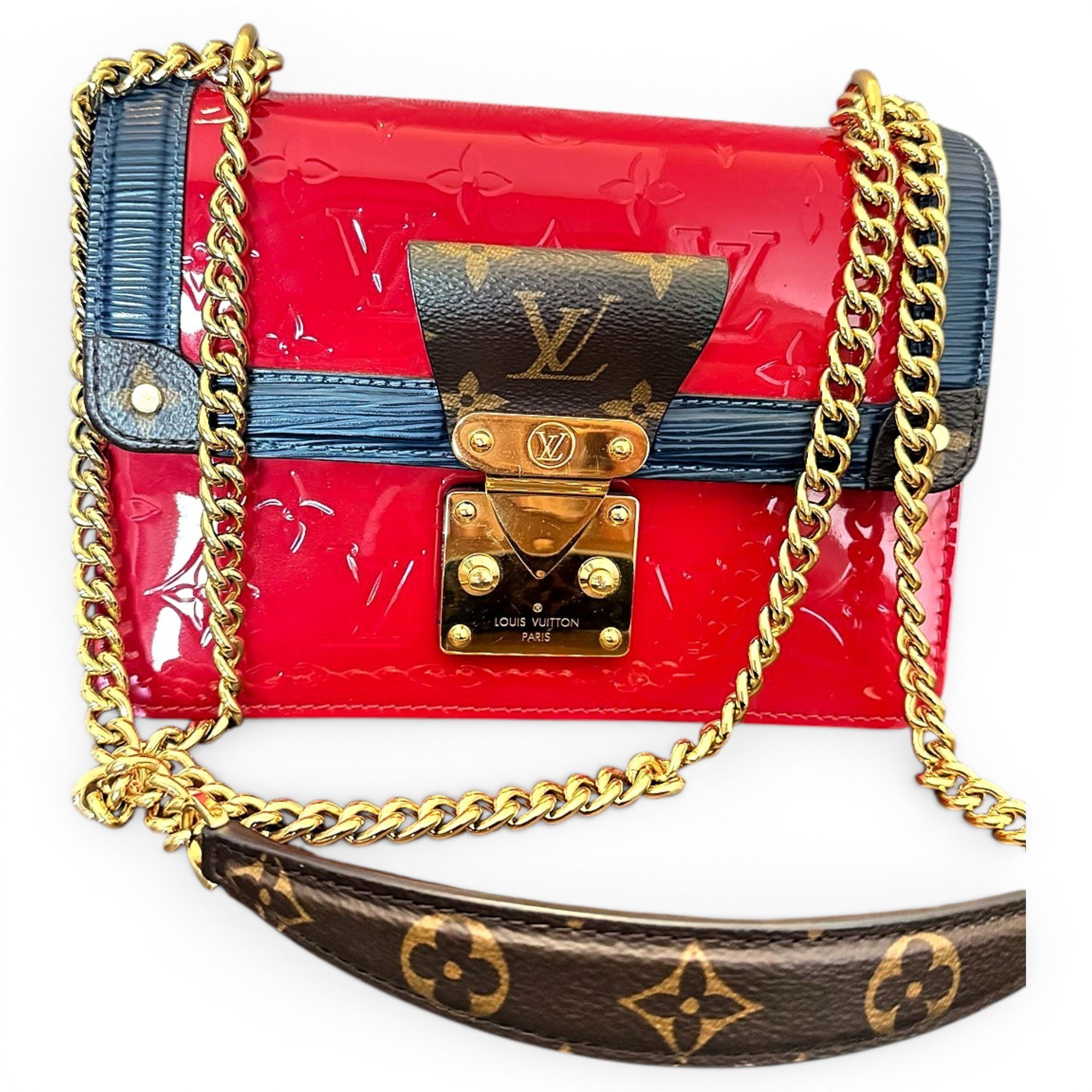 LV Wynwood leather crossbody bag