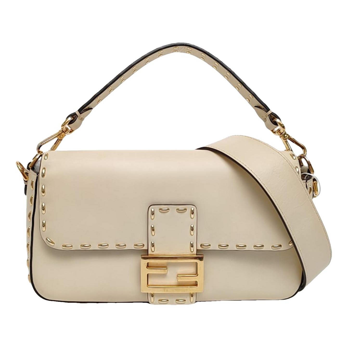 Baguette leather handbag