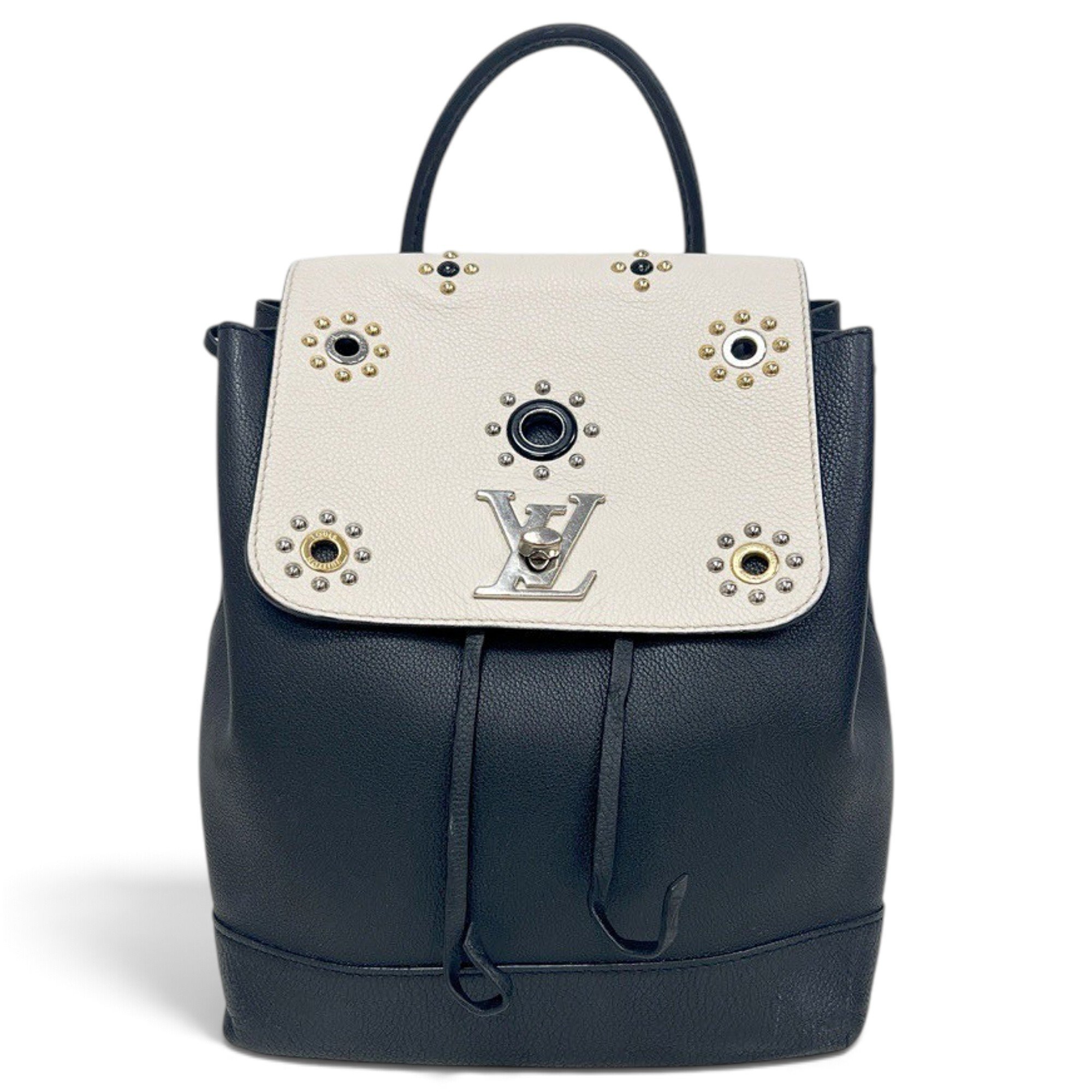 Louis Vuitton Leather handbag