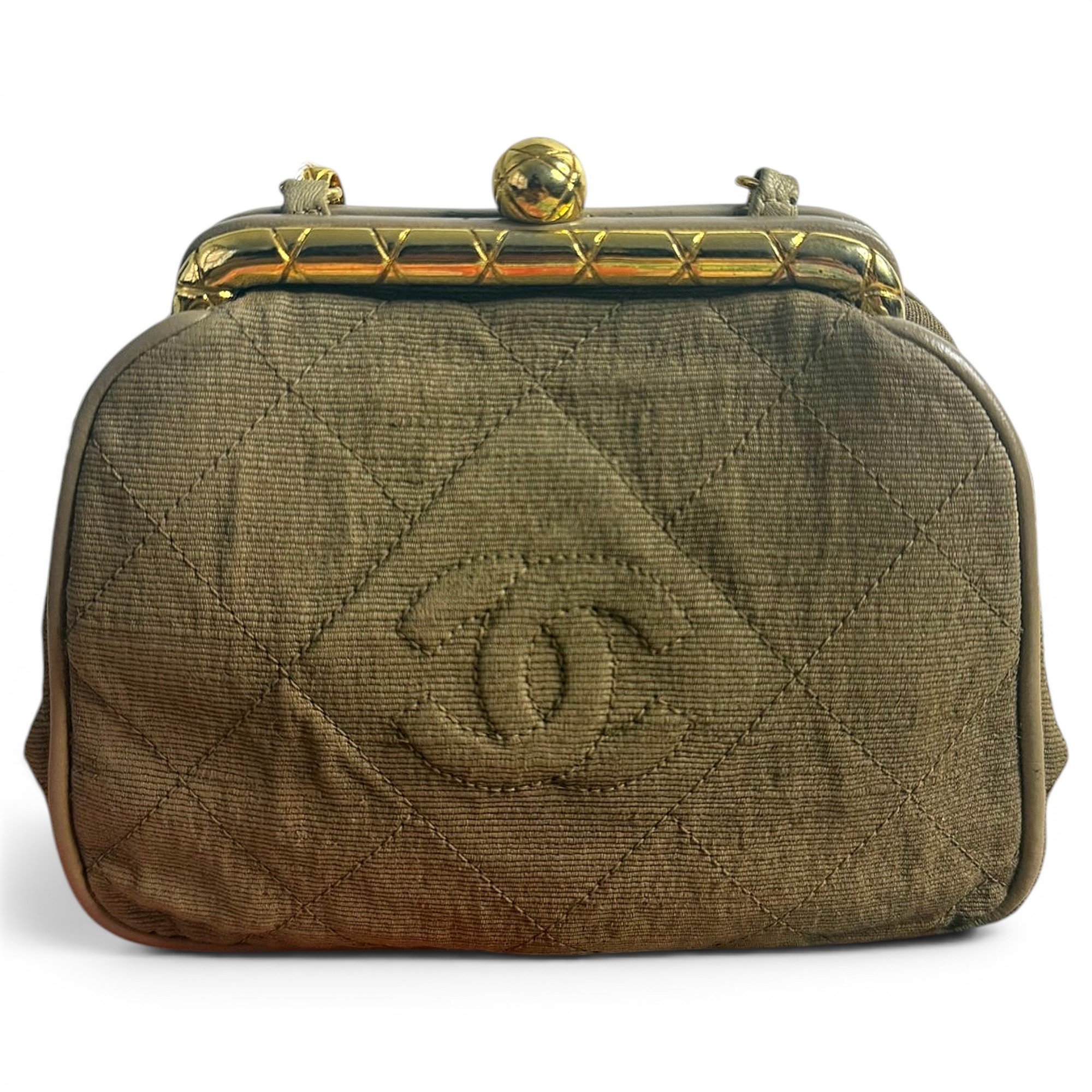Wool handbag