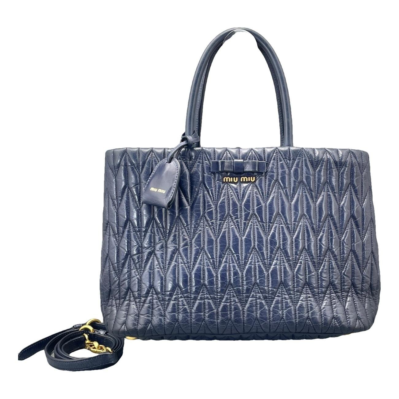Leather handbag