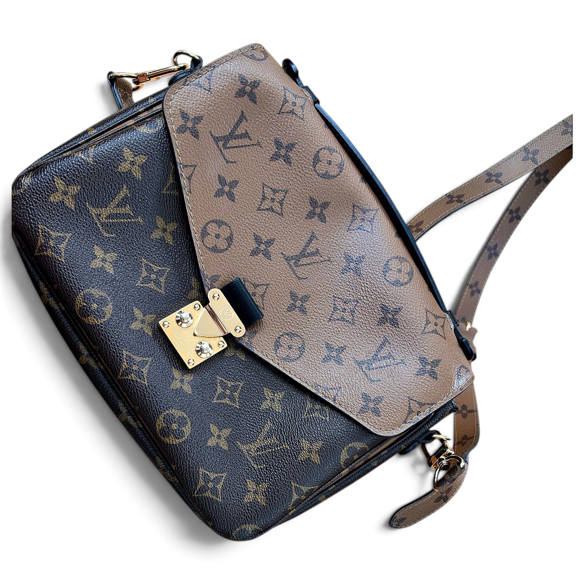 Metis leather crossbody bag