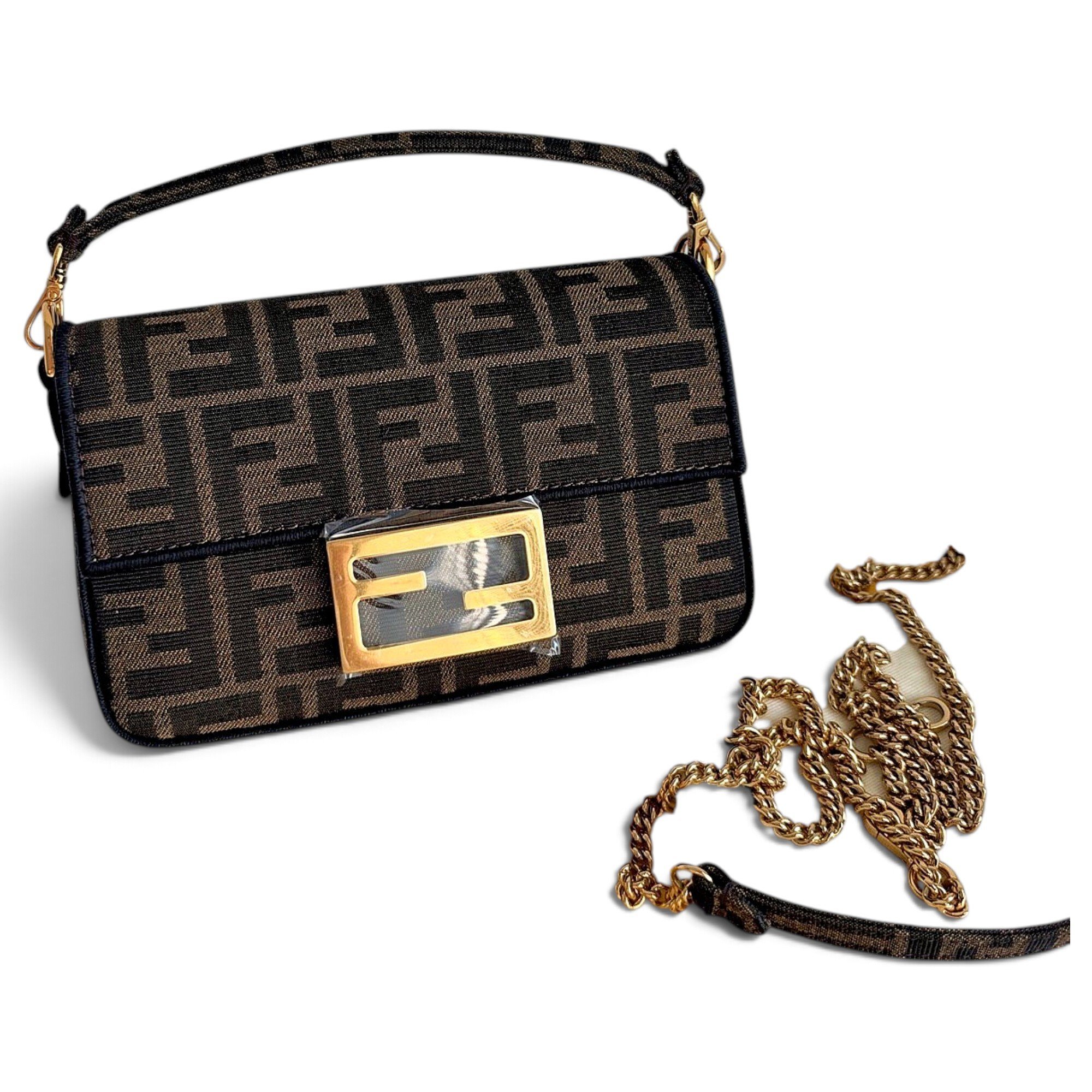 Baguette Chain Midi leather handbag