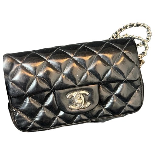 Timeless/Classique patent leather handbag