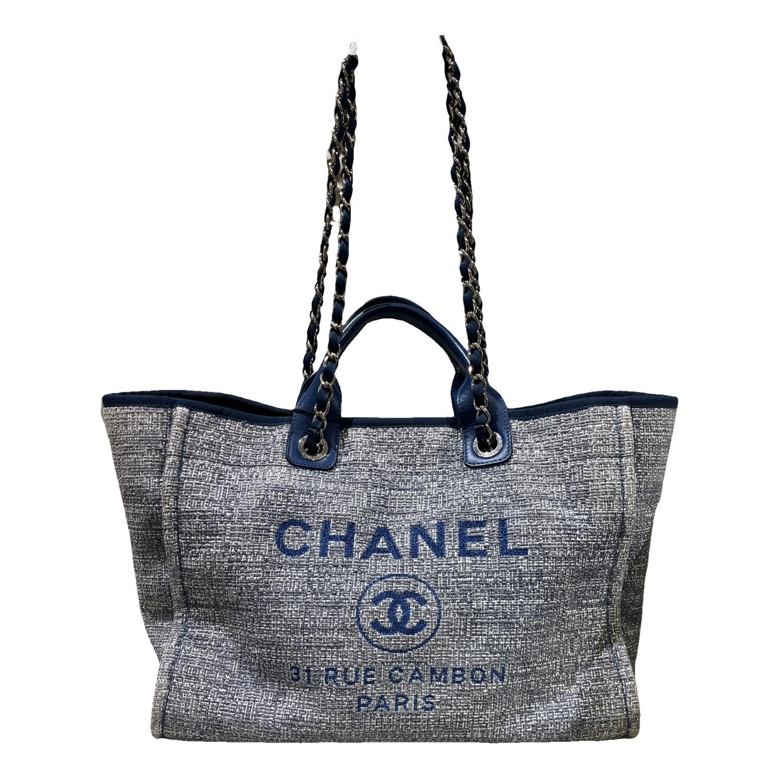 Deauville Chain leather handbag