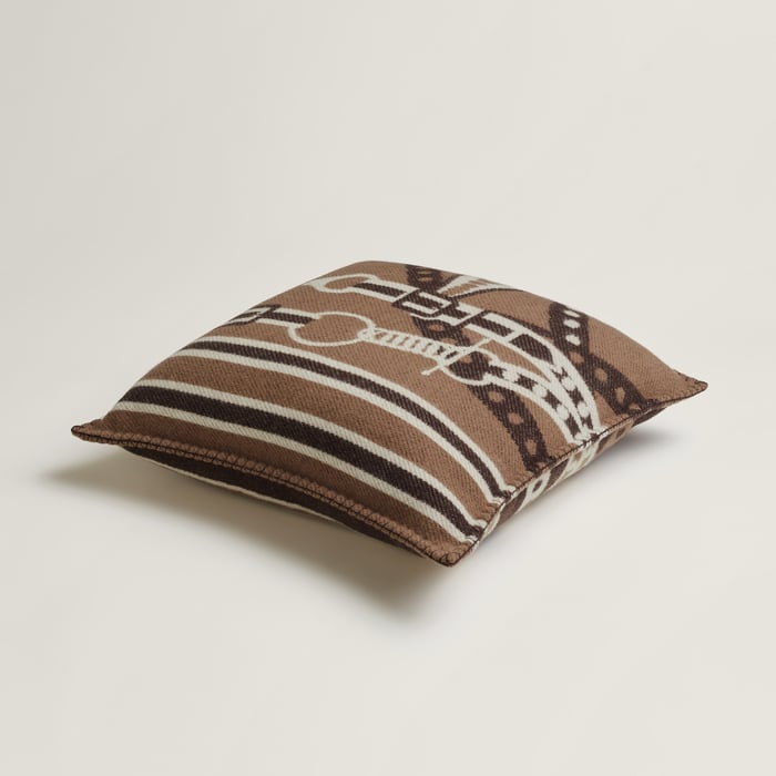 Étoupe Grand Tralala Pillow