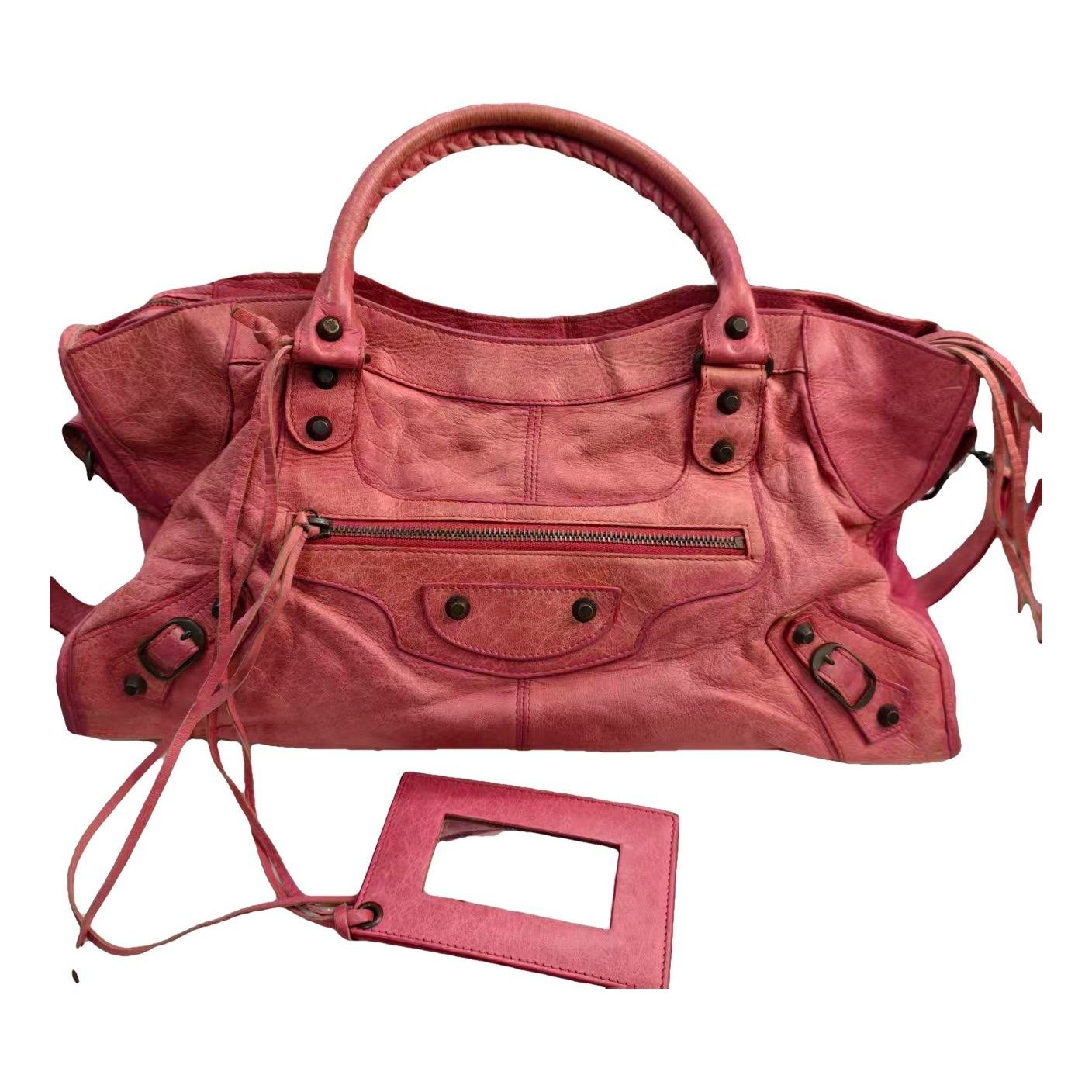 City leather handbag
