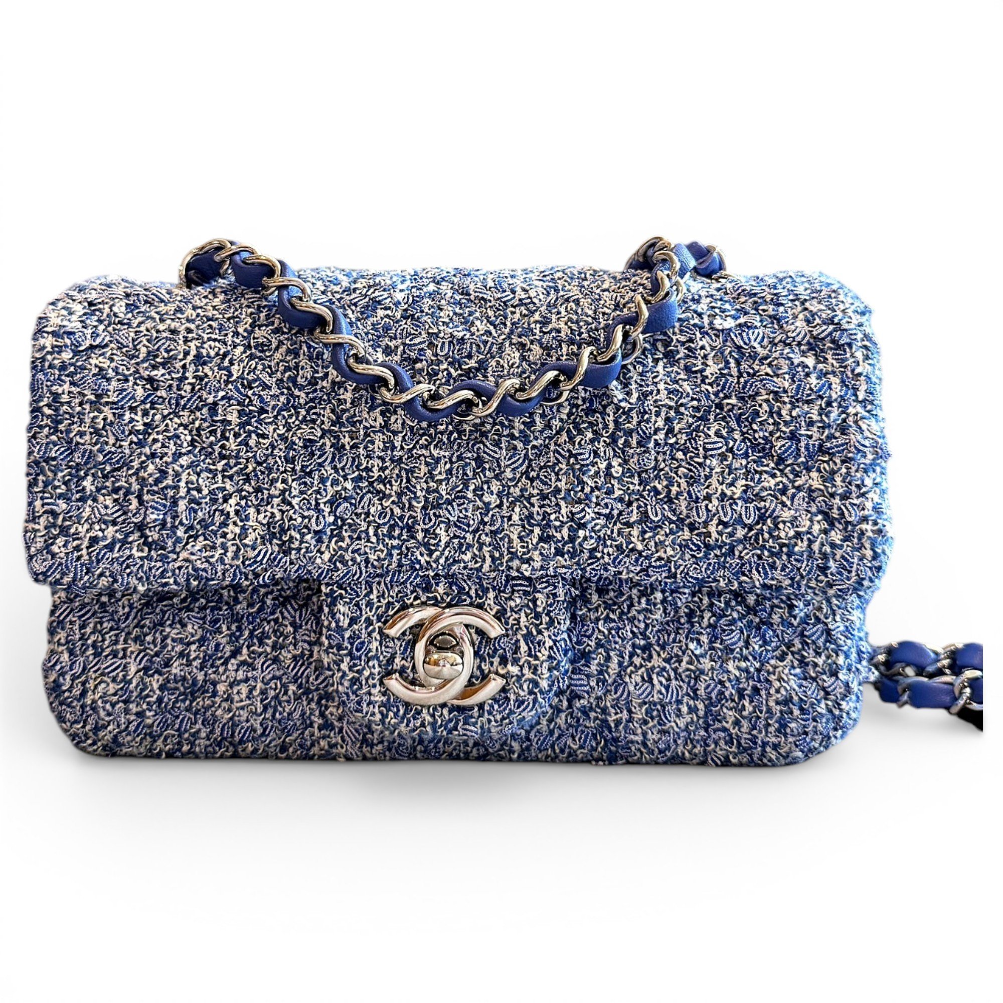Timeless/Classique tweed crossbody bag
