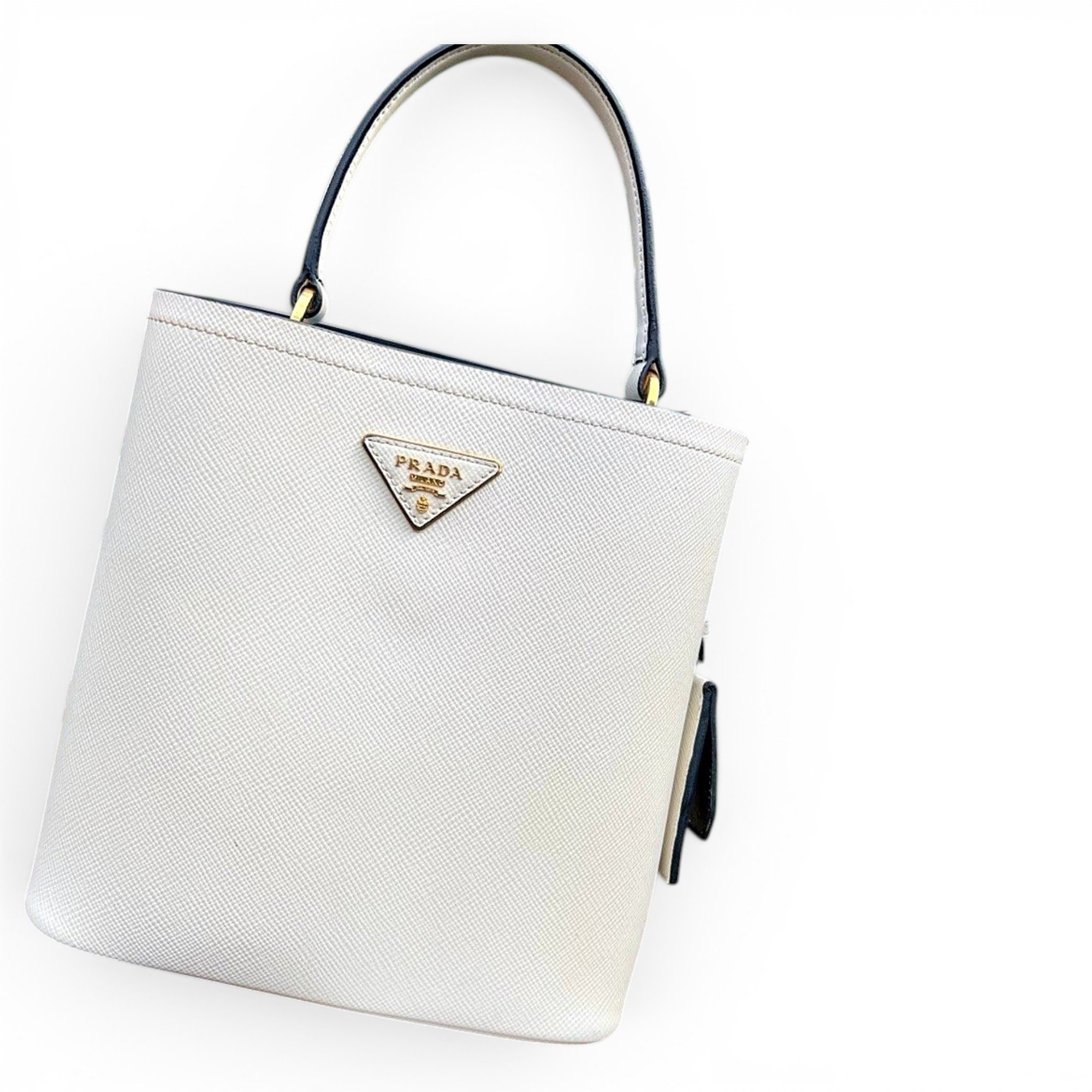 Panier leather handbag