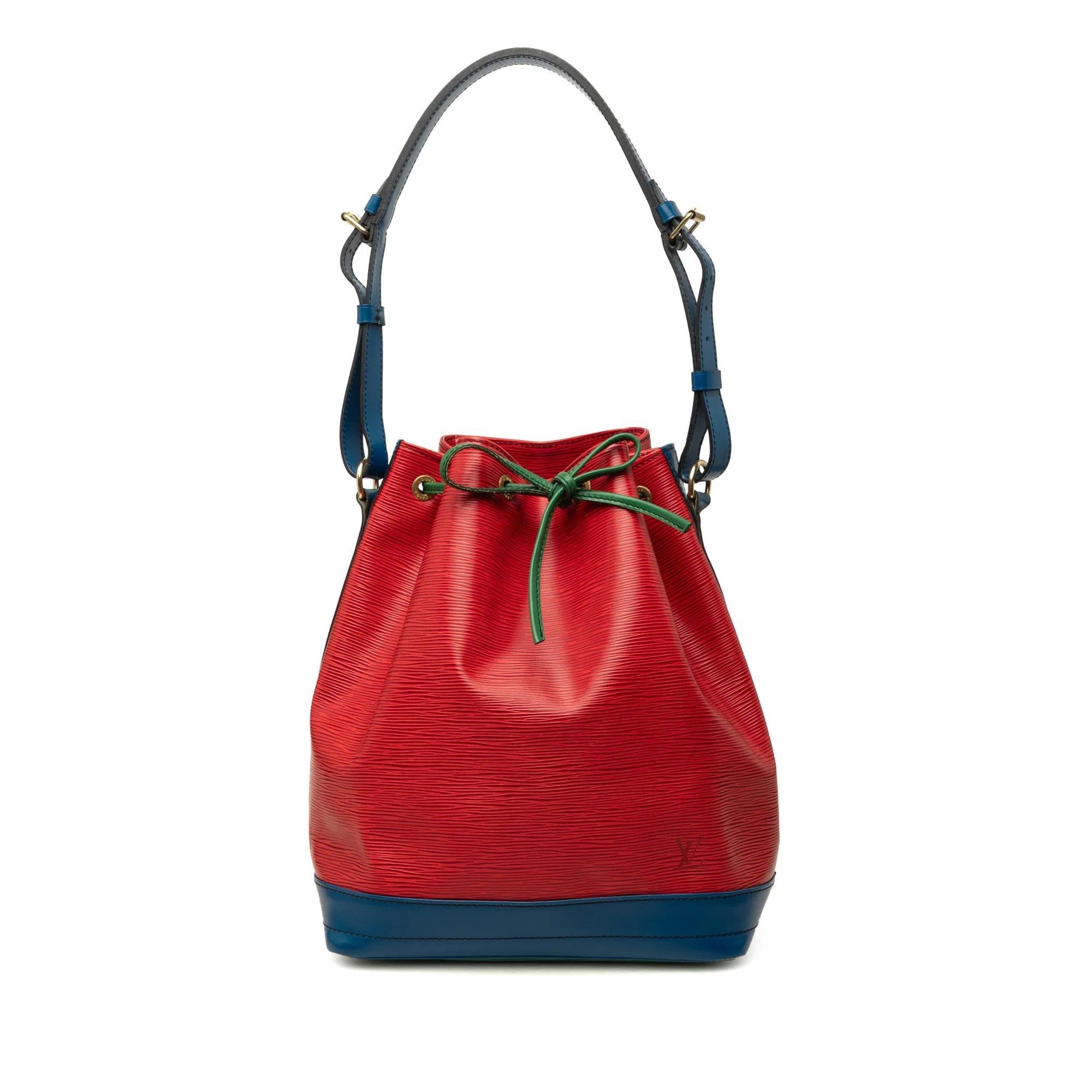 Bucket leather bag