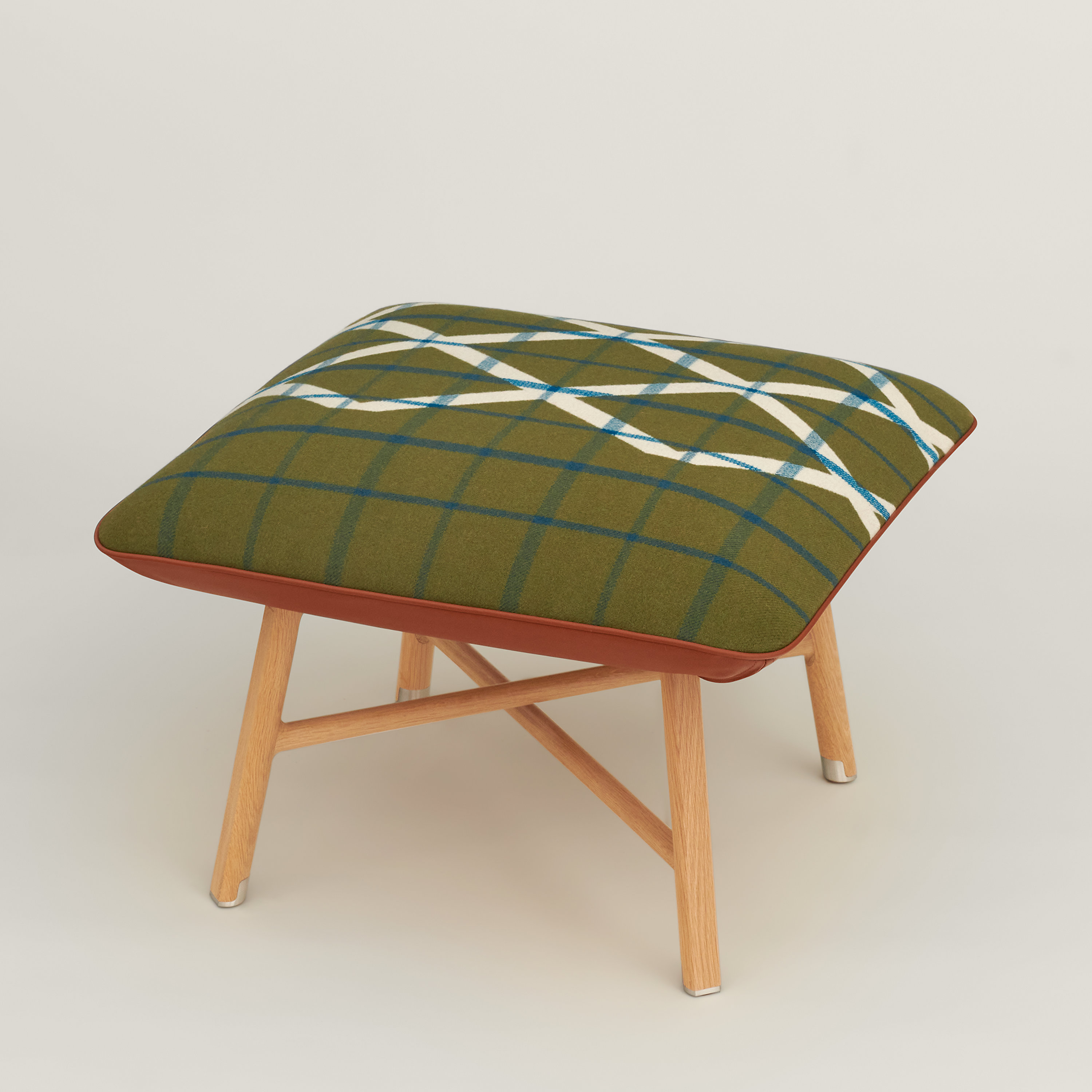 Les Necessaires d'Hermès "carre d'assise" low stool, high model