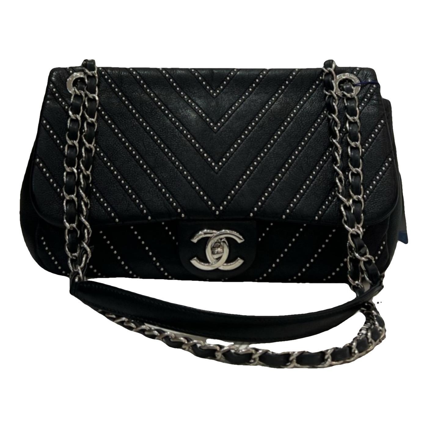 Timeless/Classique leather crossbody bag