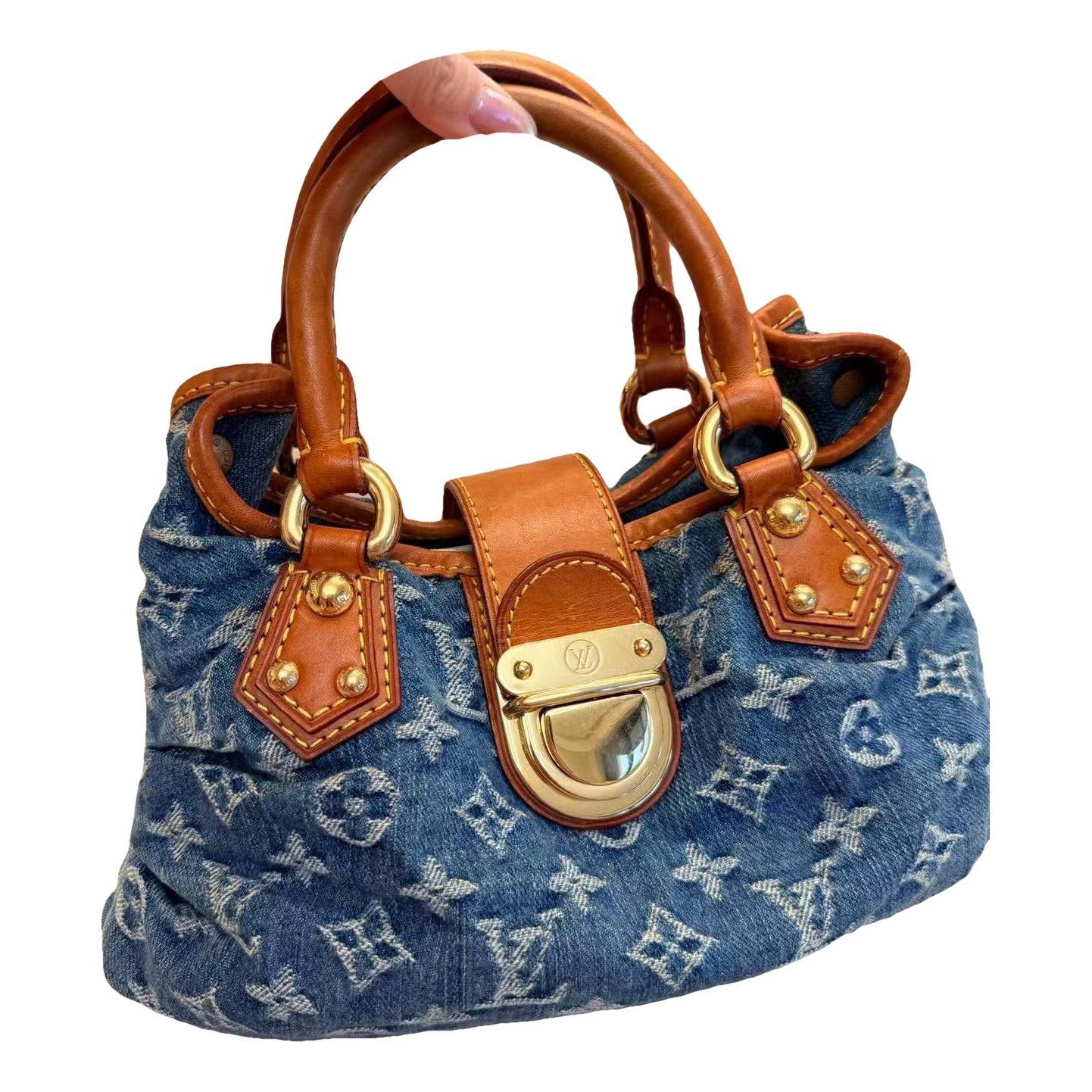 Pleaty cloth handbag