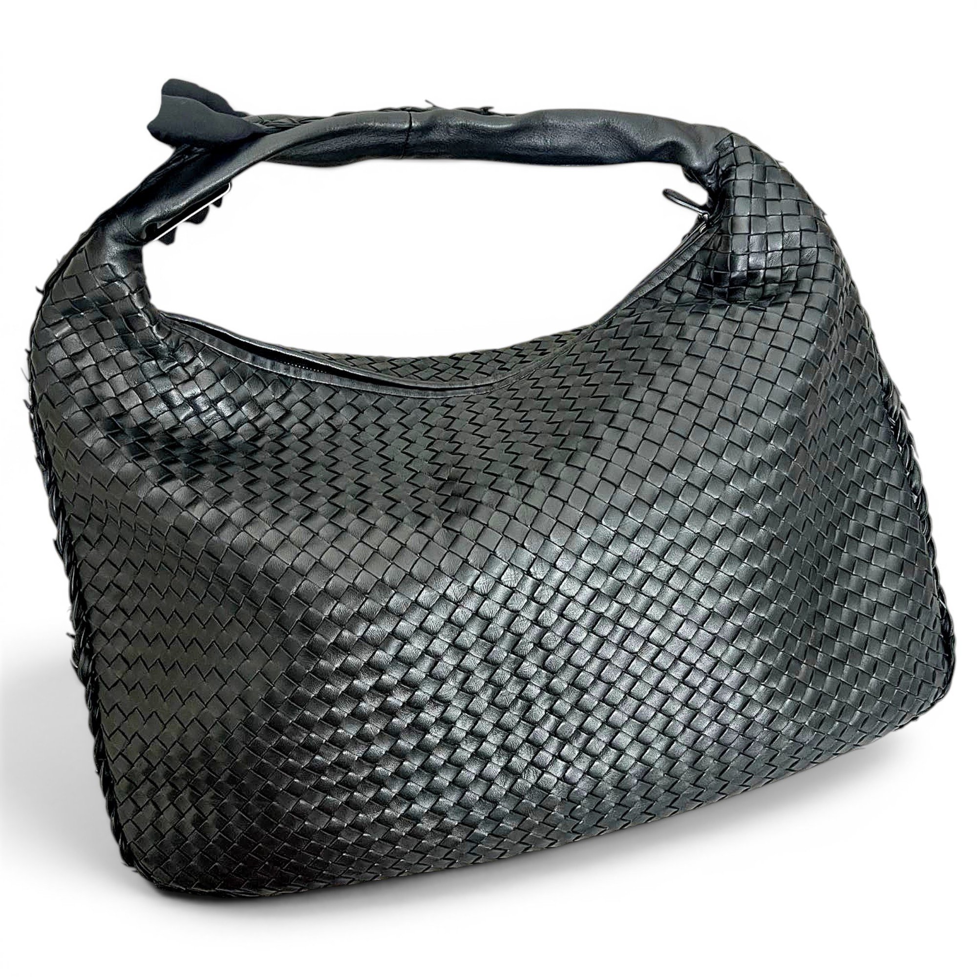 Veneta leather handbag