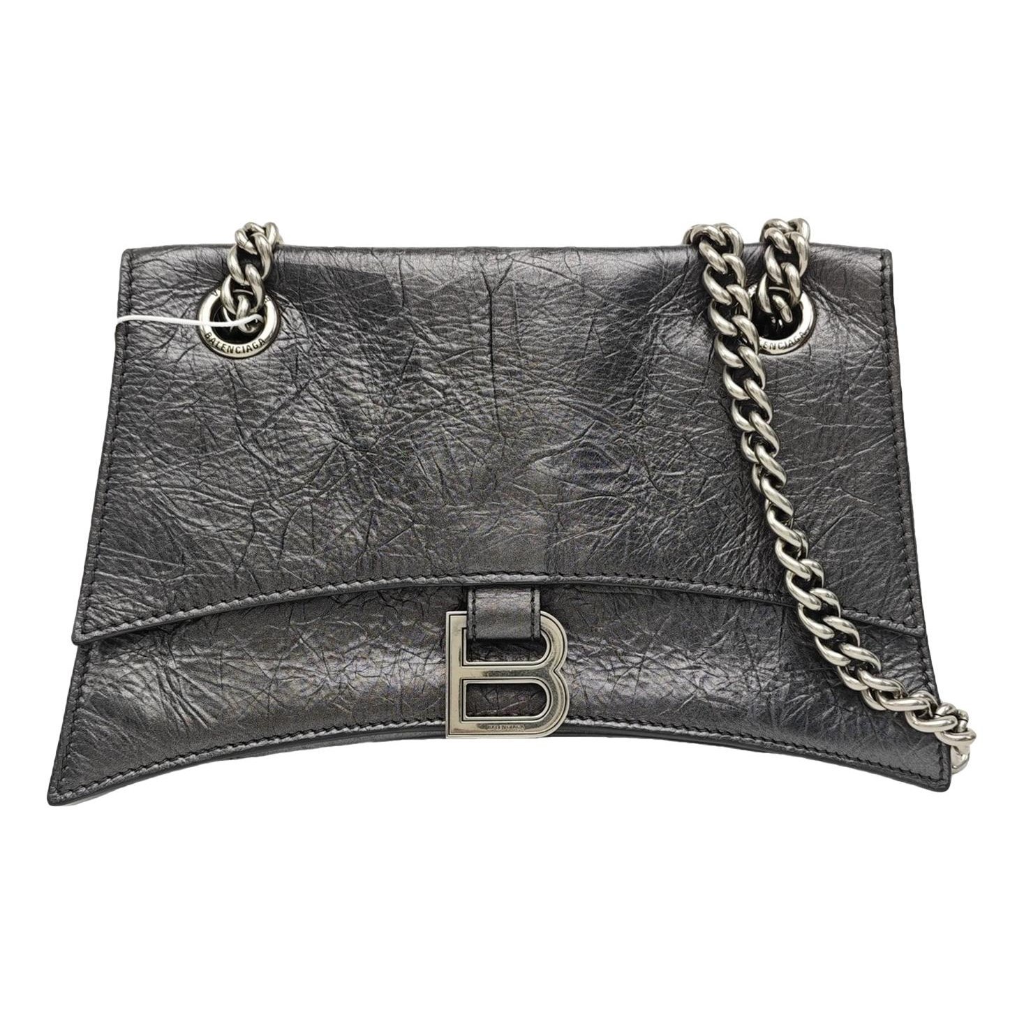 Crush leather handbag