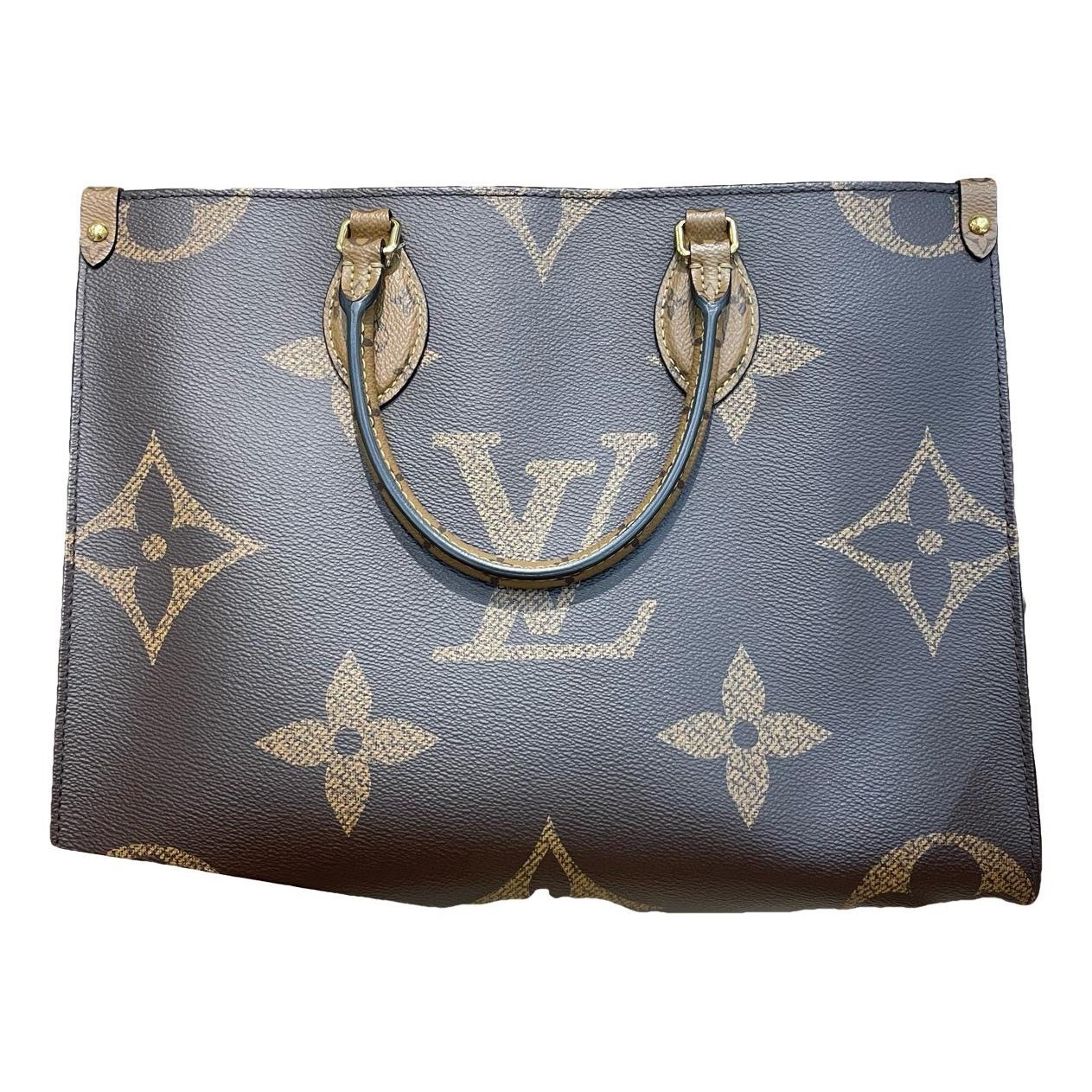 Onthego leather tote