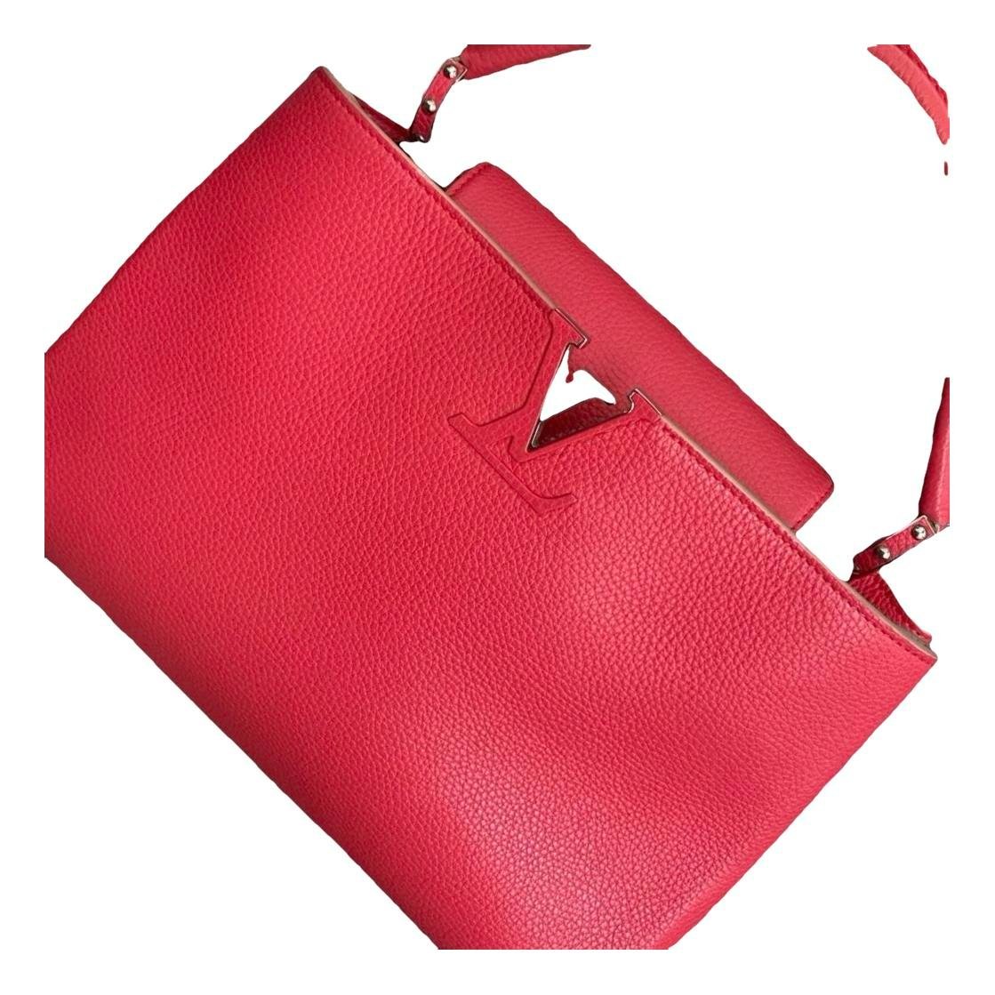 Capucines leather handbag