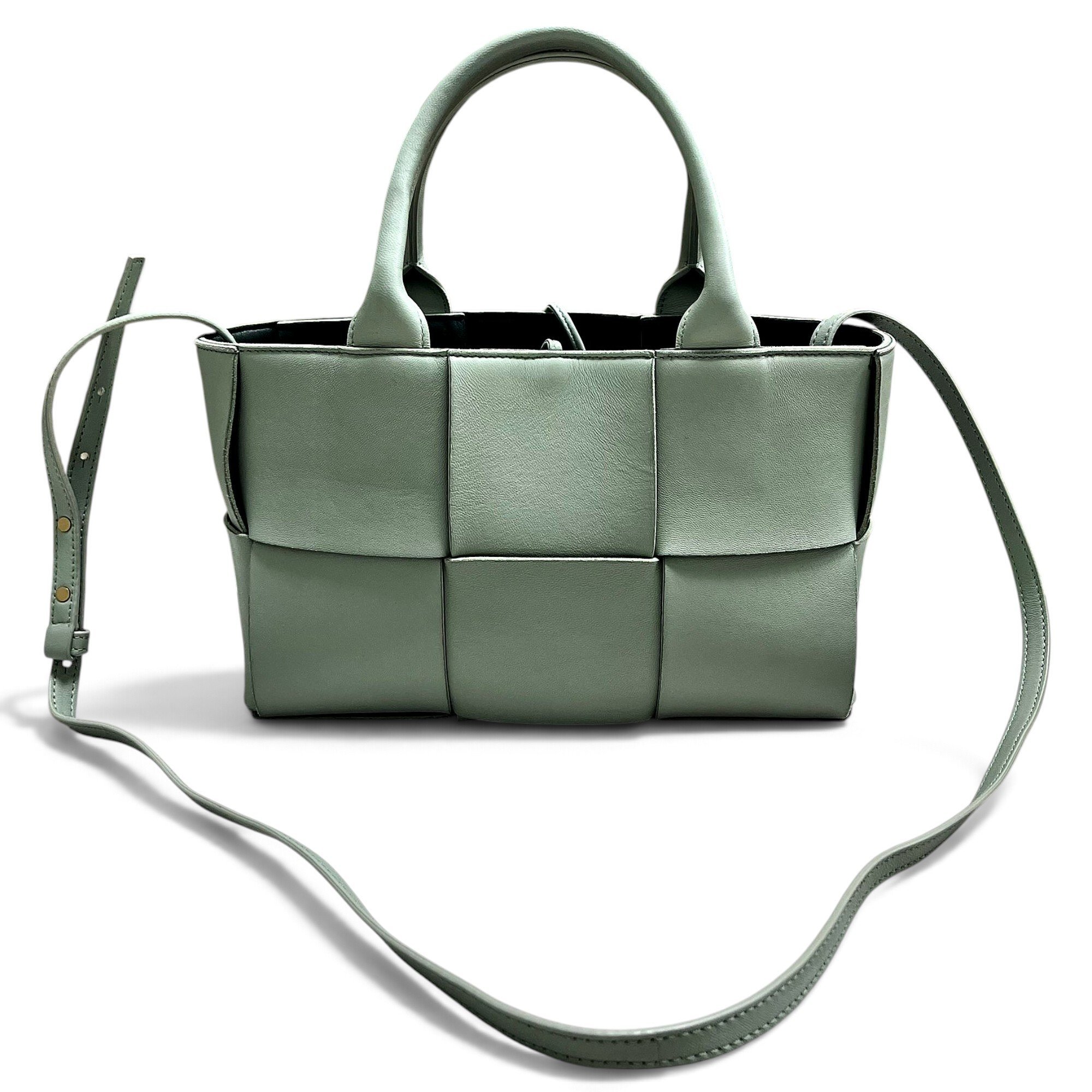 Bottega Veneta Arco leather handbag