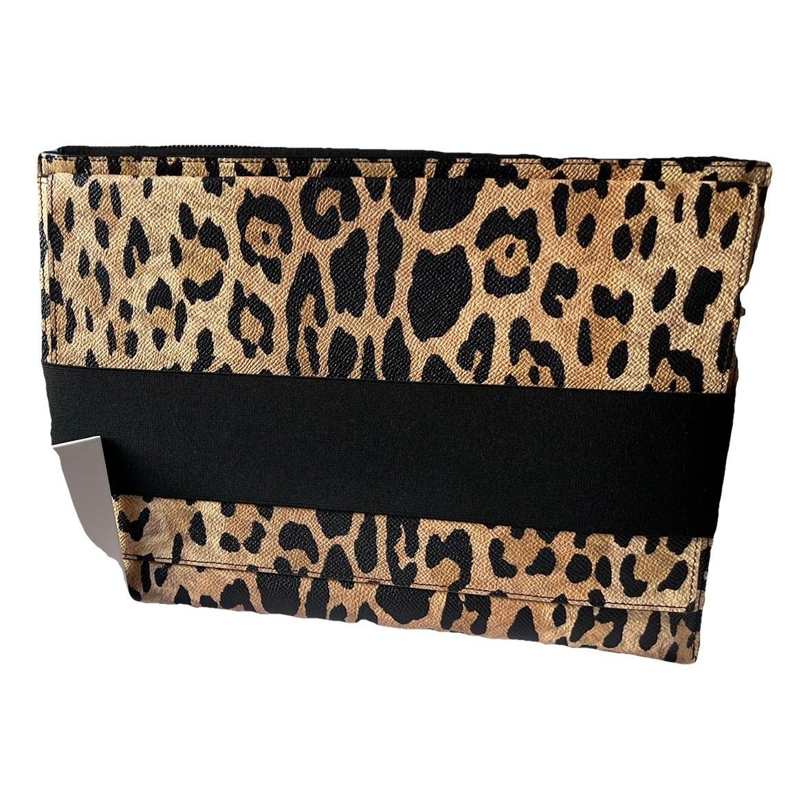 Givenchy Leather clutch bag