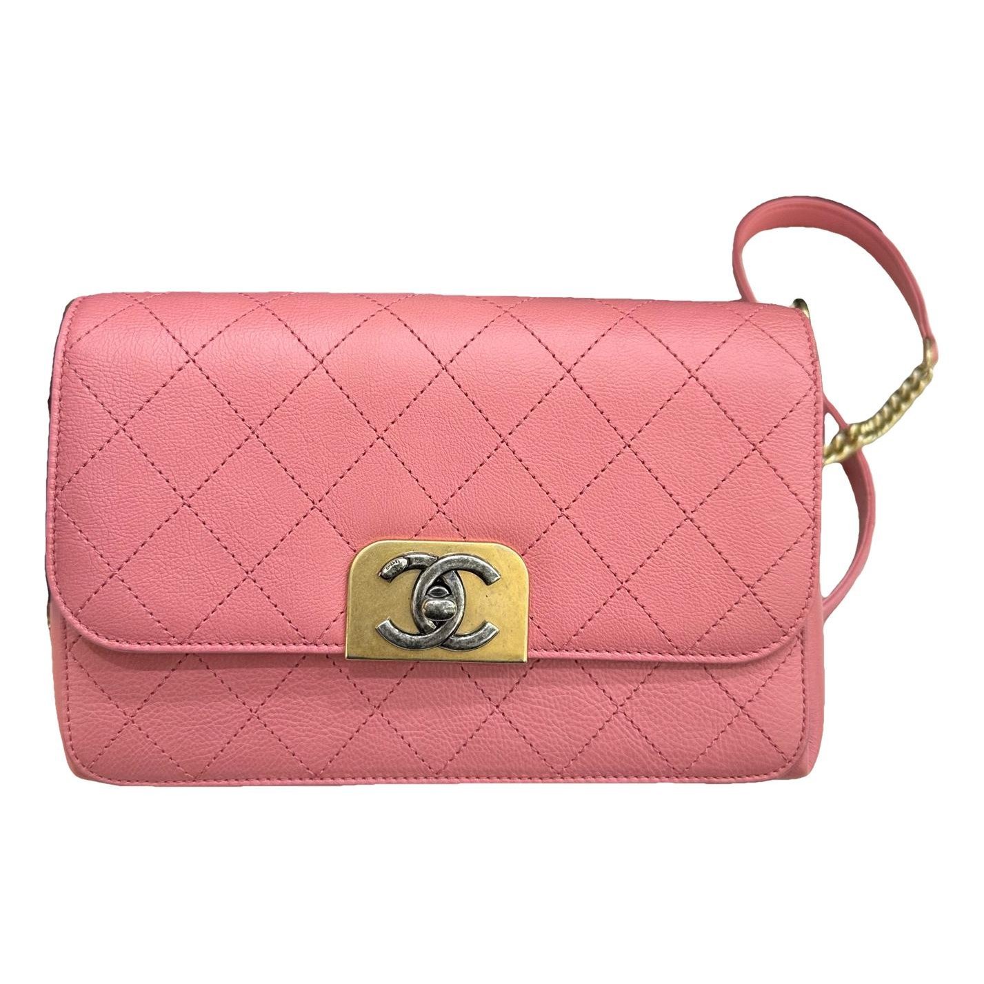 Timeless/Classique leather crossbody bag