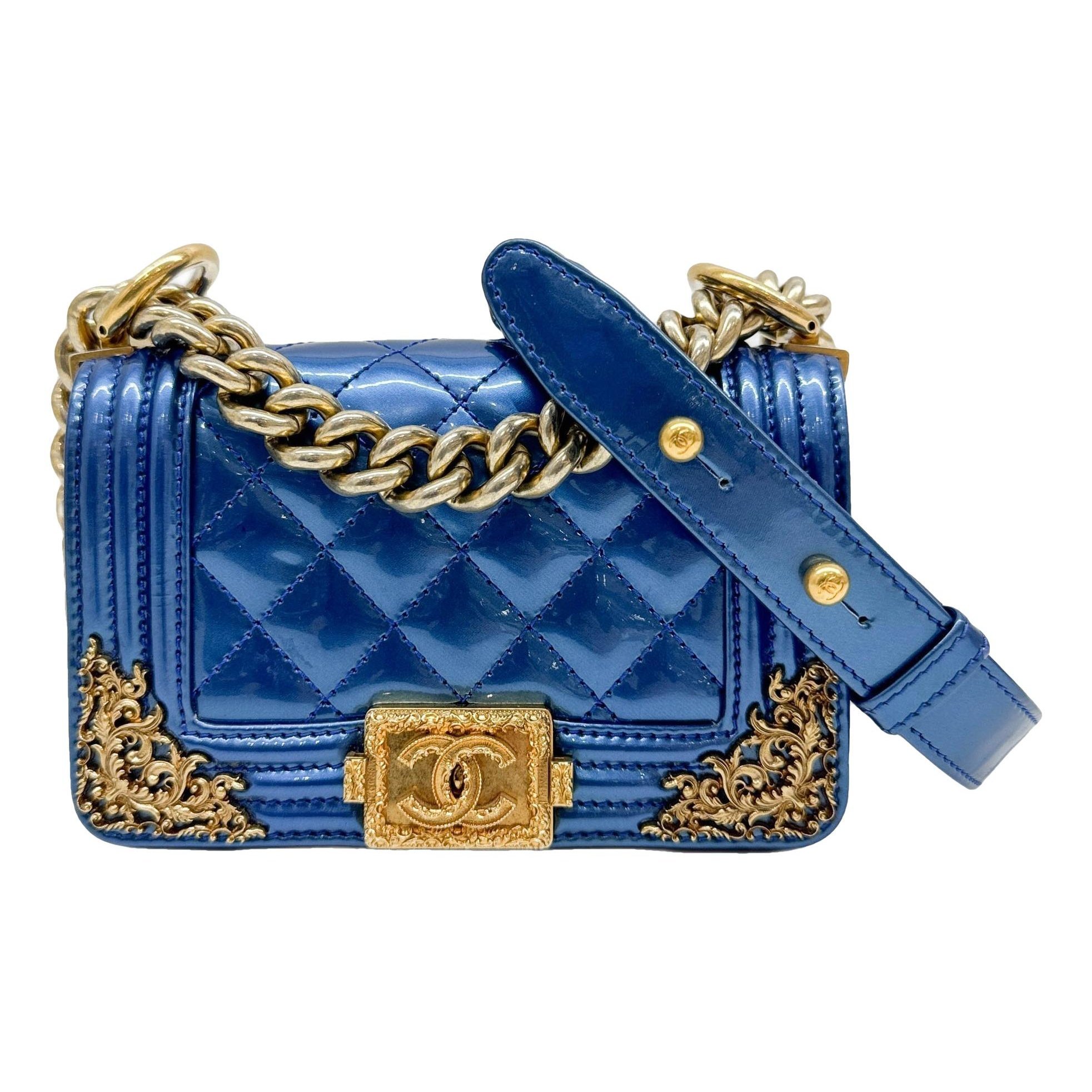 Boy patent leather handbag