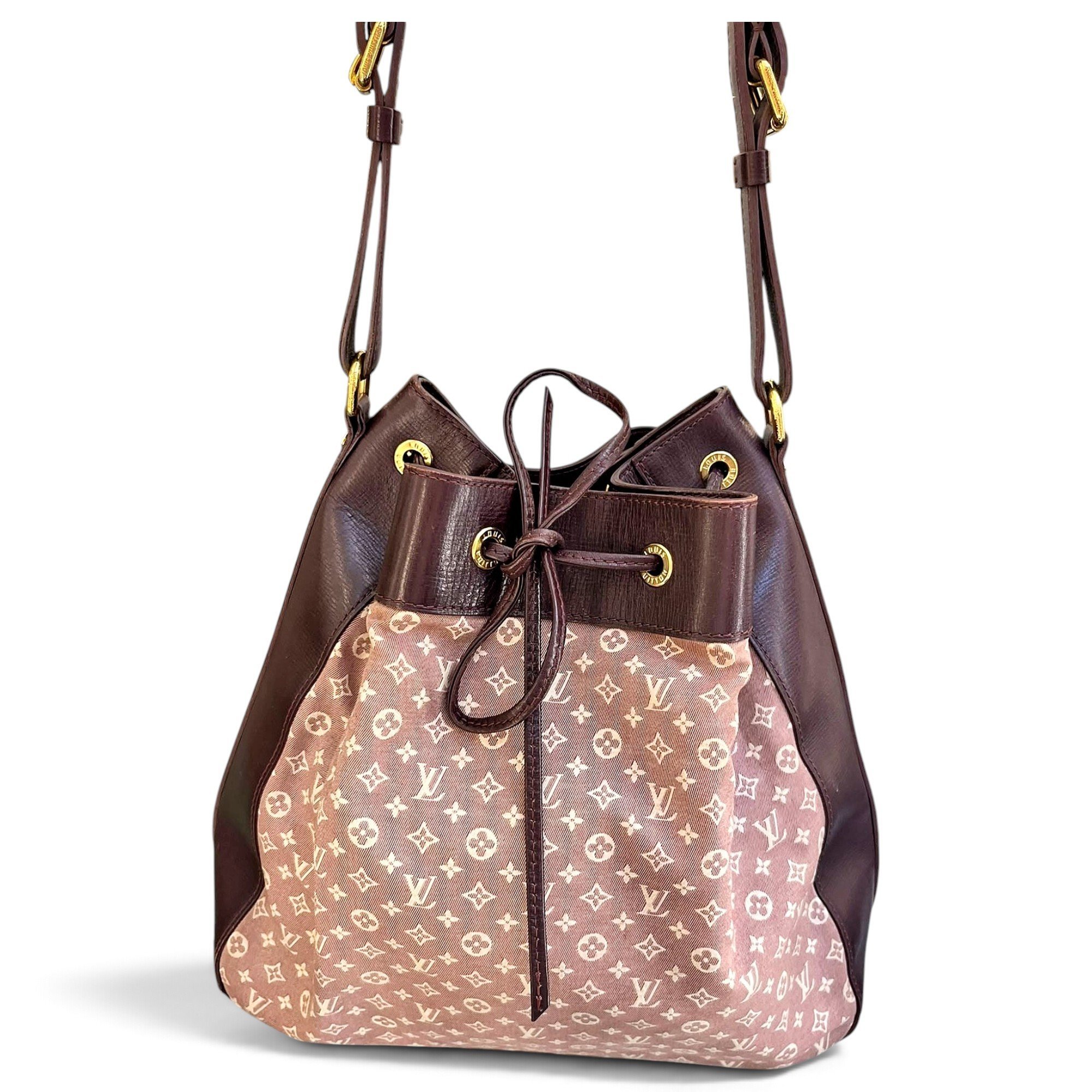 Noé leather handbag