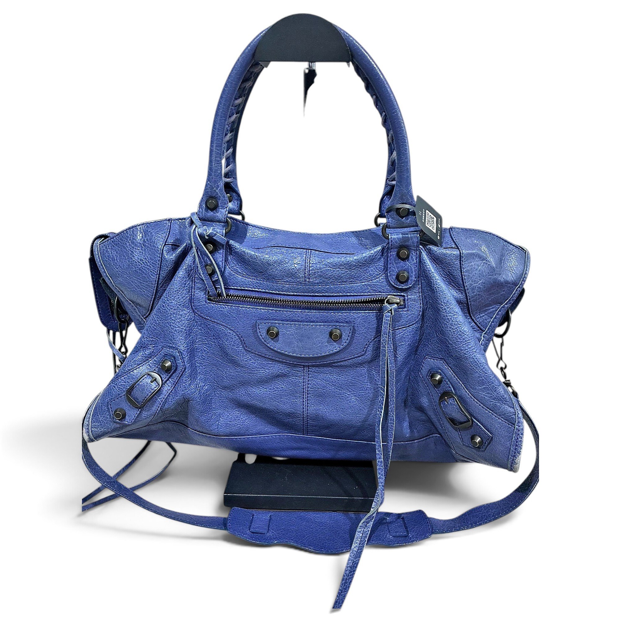 City leather handbag