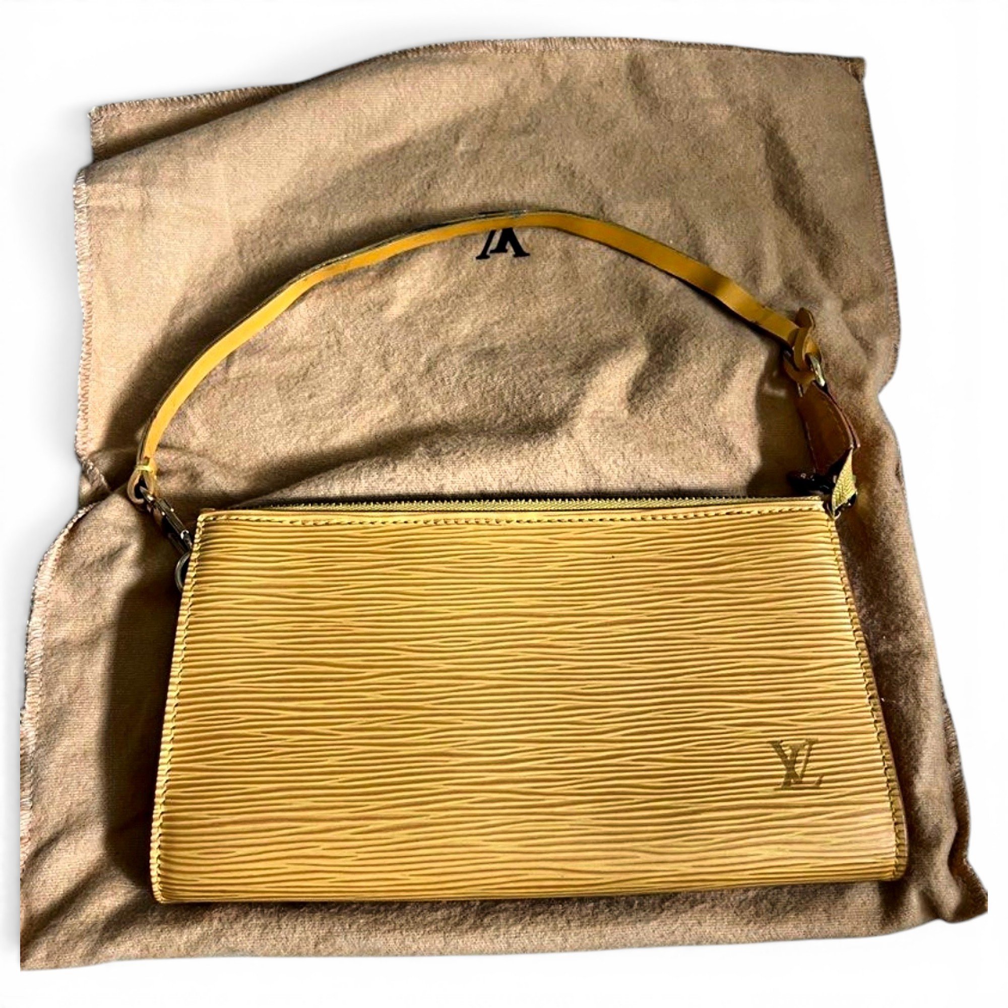 Patent leather handbag