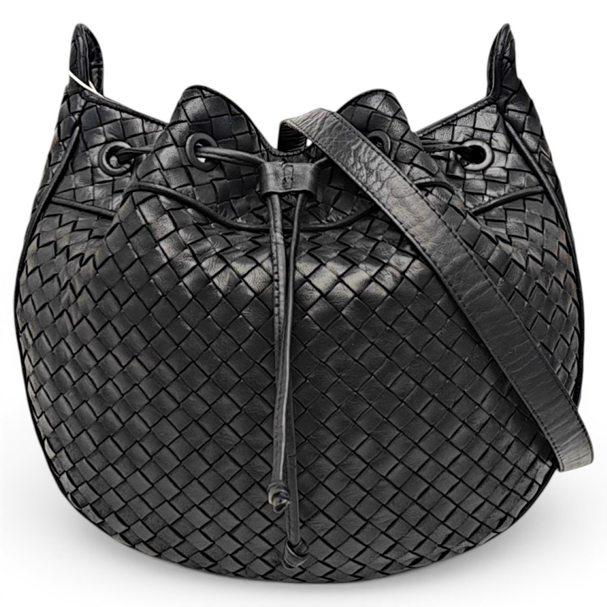 Bulb leather handbag
