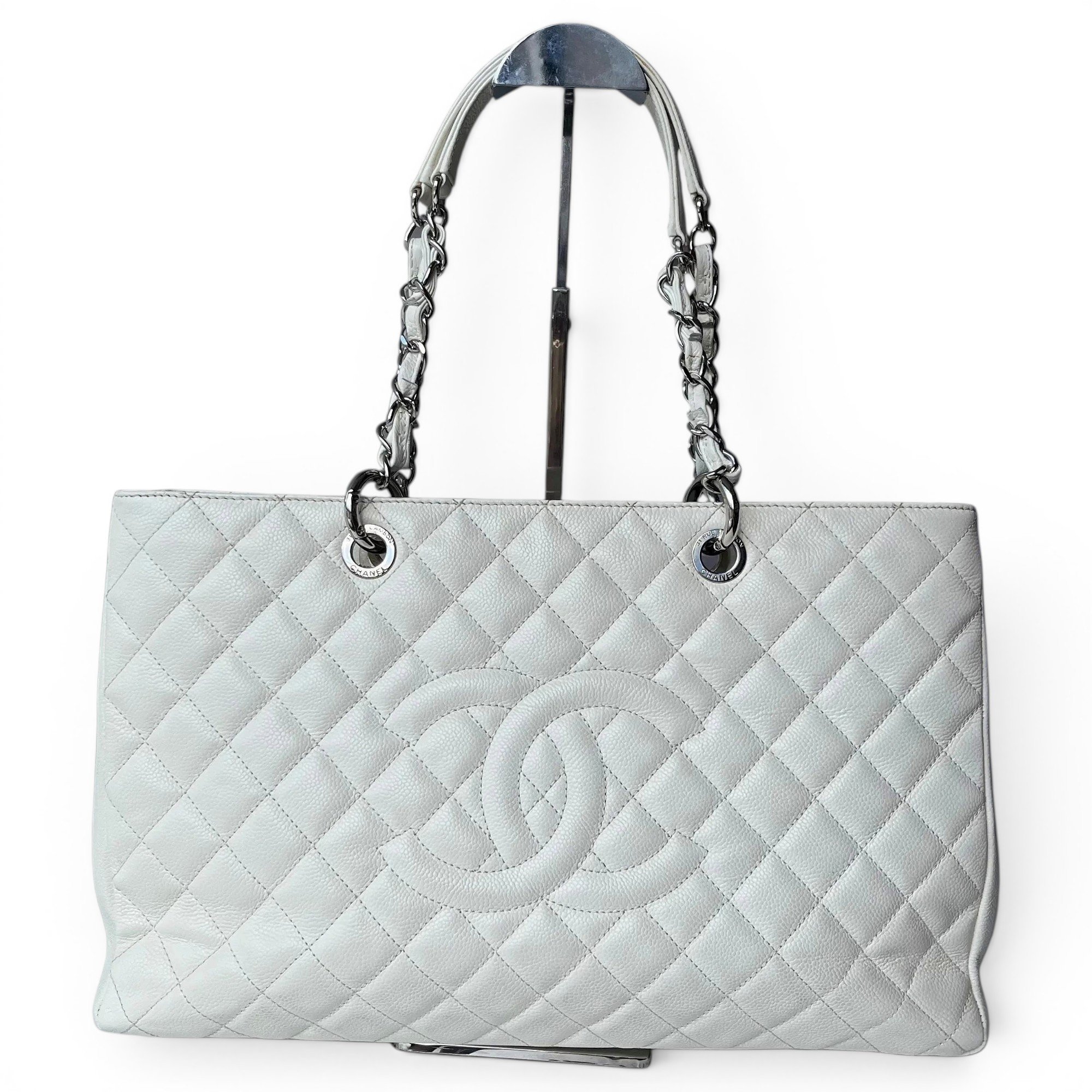 Leather bag
