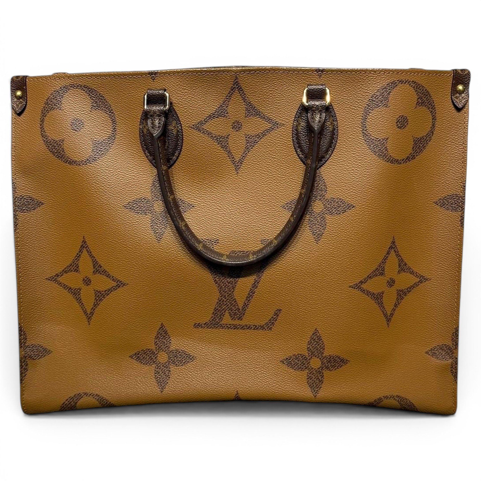 Onthego leather handbag