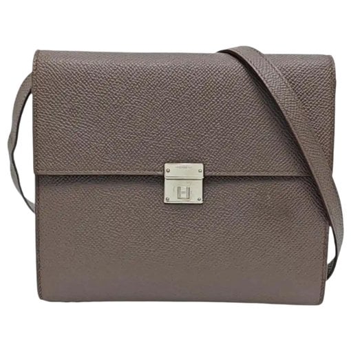 Clic 16 leather crossbody bag