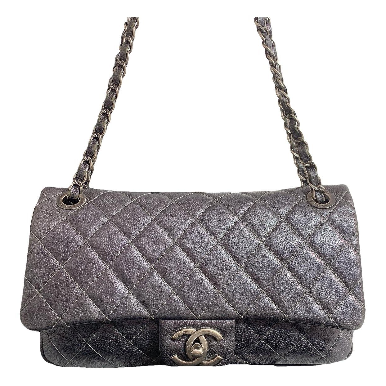 Timeless/Classique leather crossbody bag