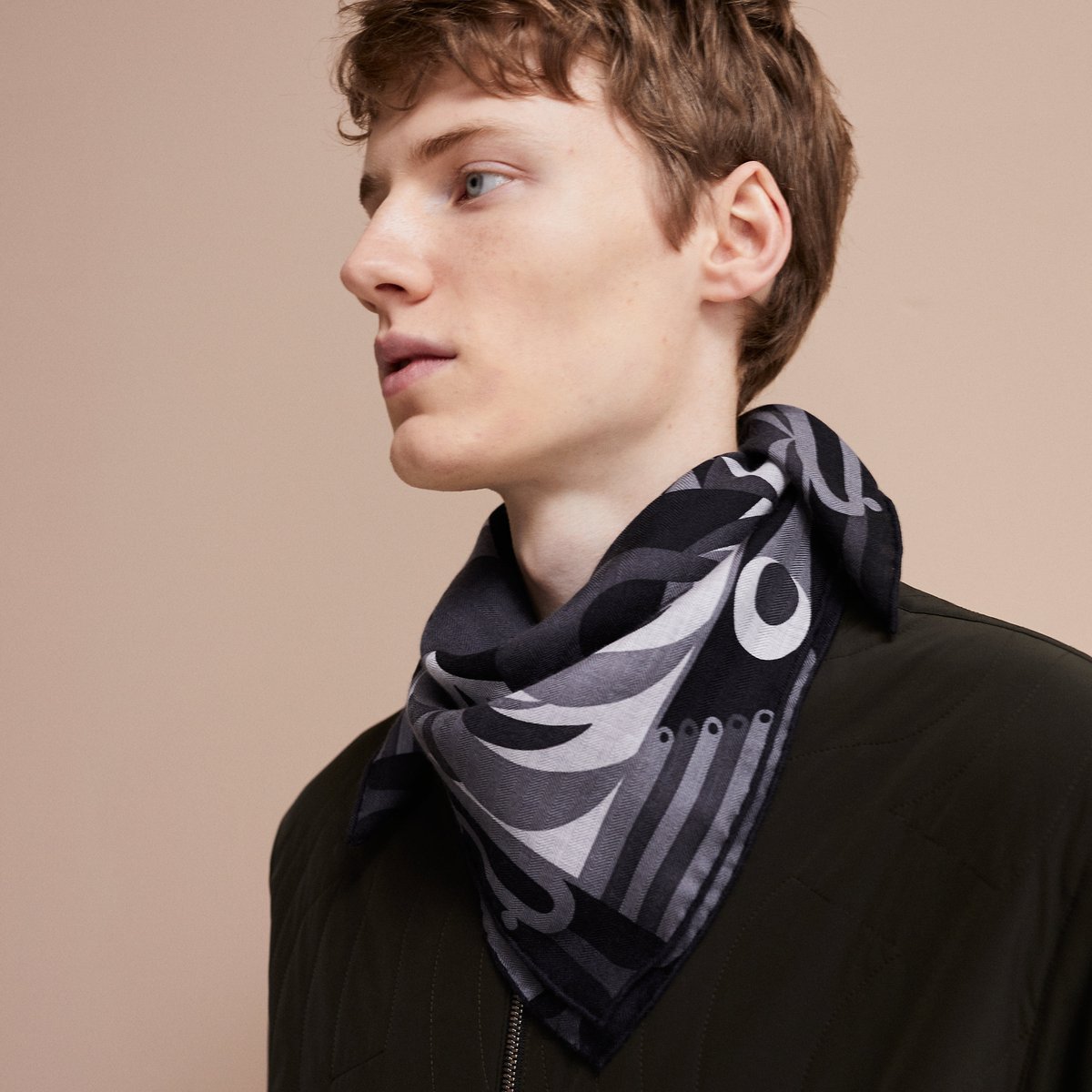 Parade en Fanfare scarf 65