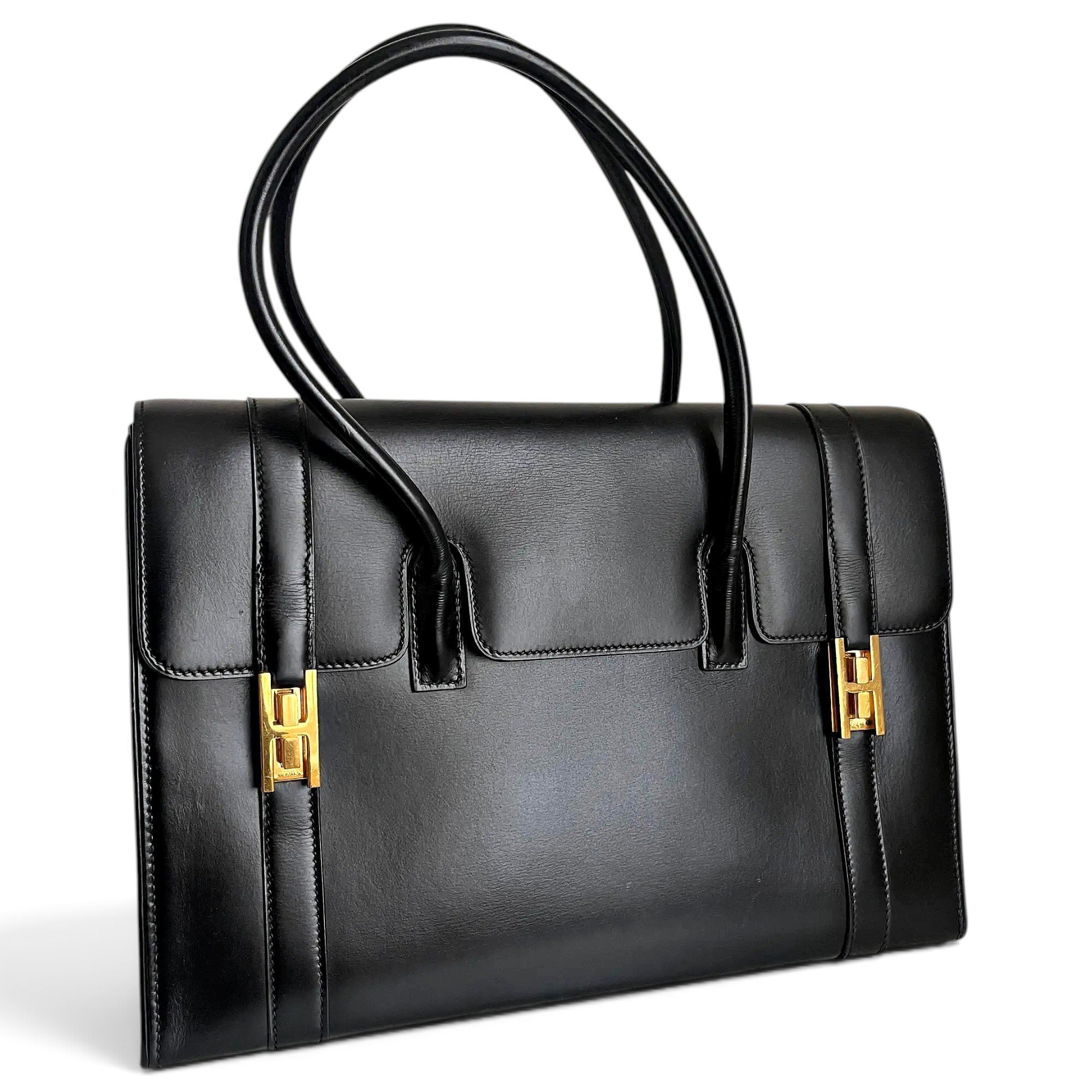 Drag leather handbag