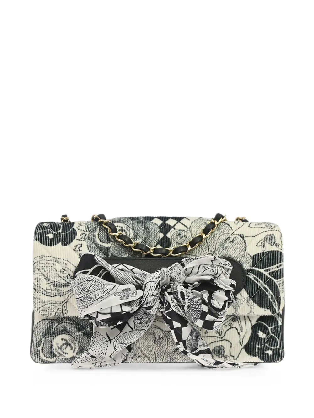 2018 Chevron shoulder bag