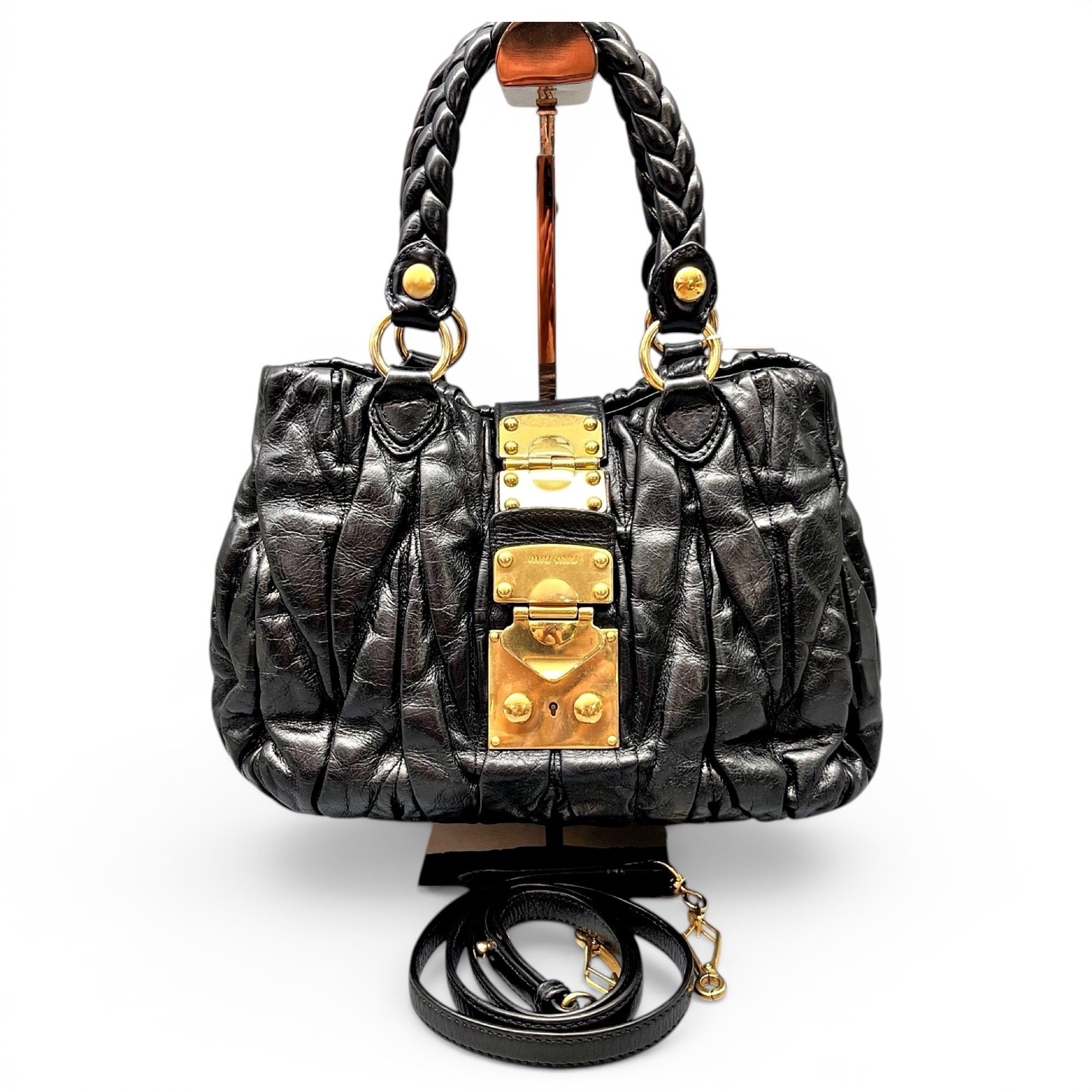 Coffer leather handbag