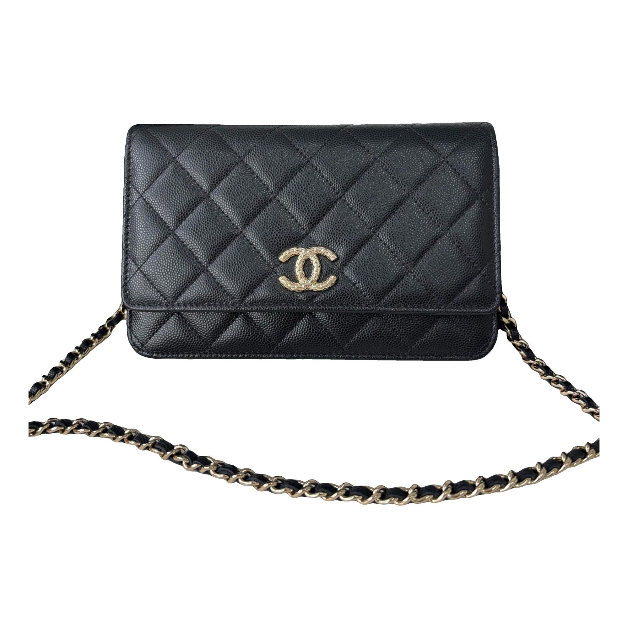 Wallet On Chain Timeless/Classique leather crossbody bag