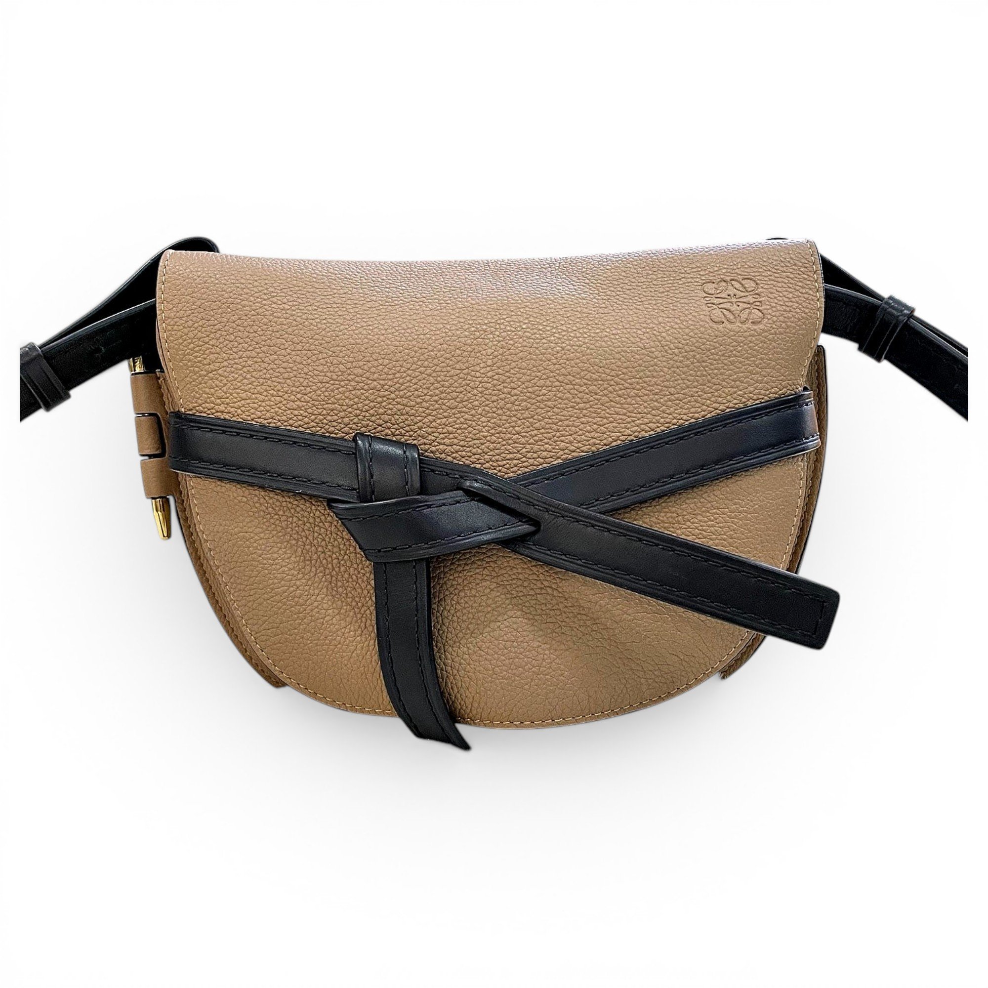 Gate leather handbag