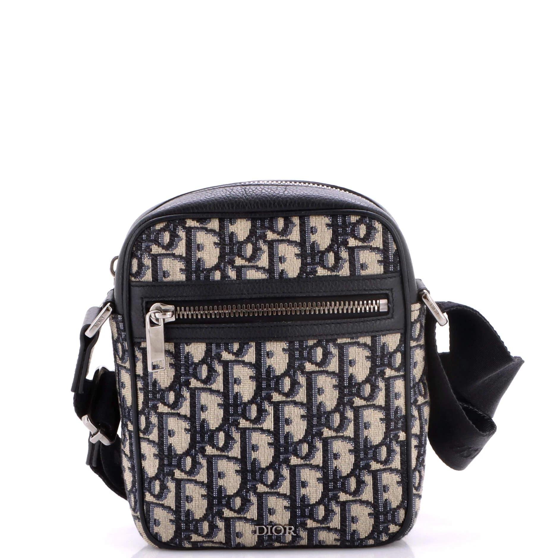 Cloth crossbody bag