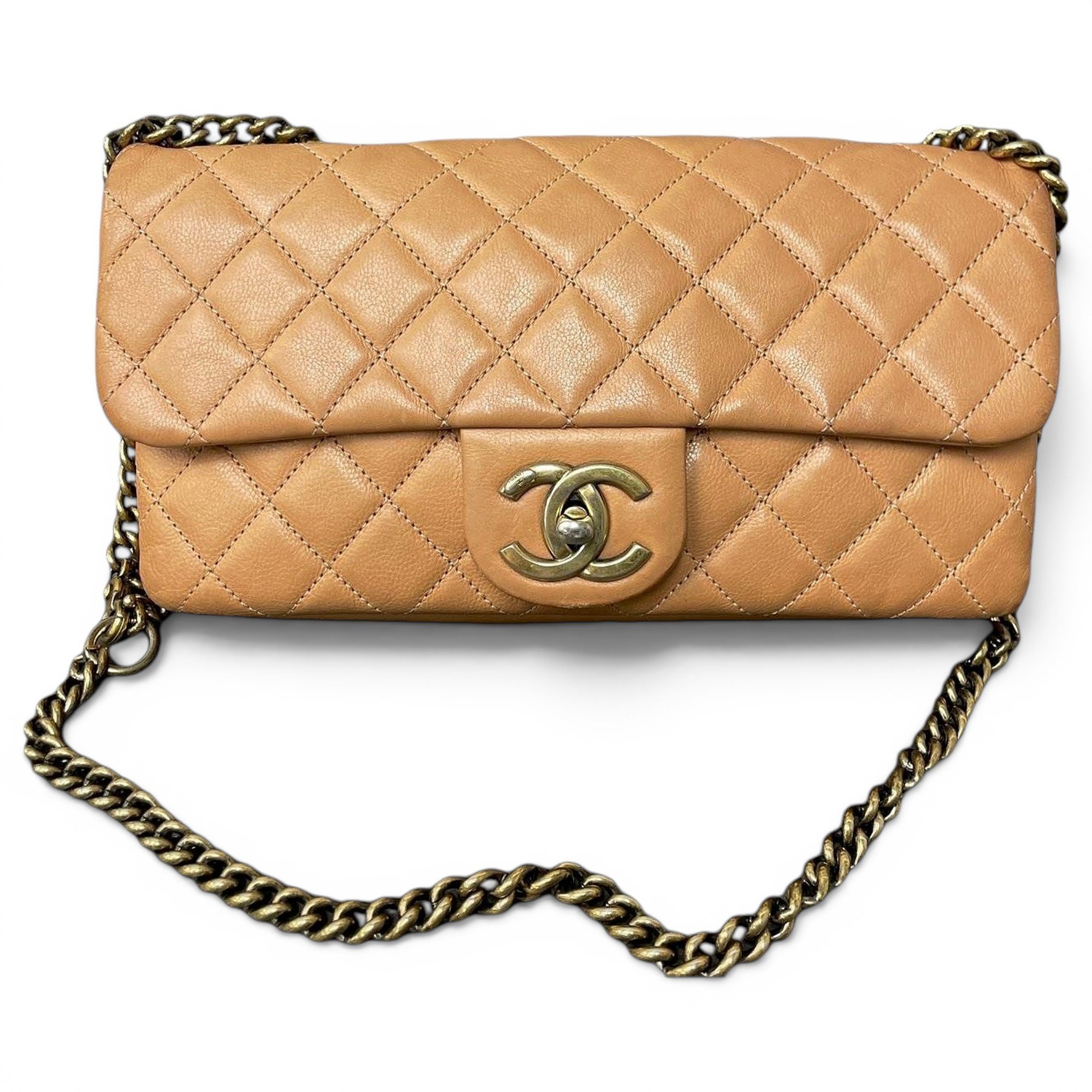 Trendy CC Flap leather handbag