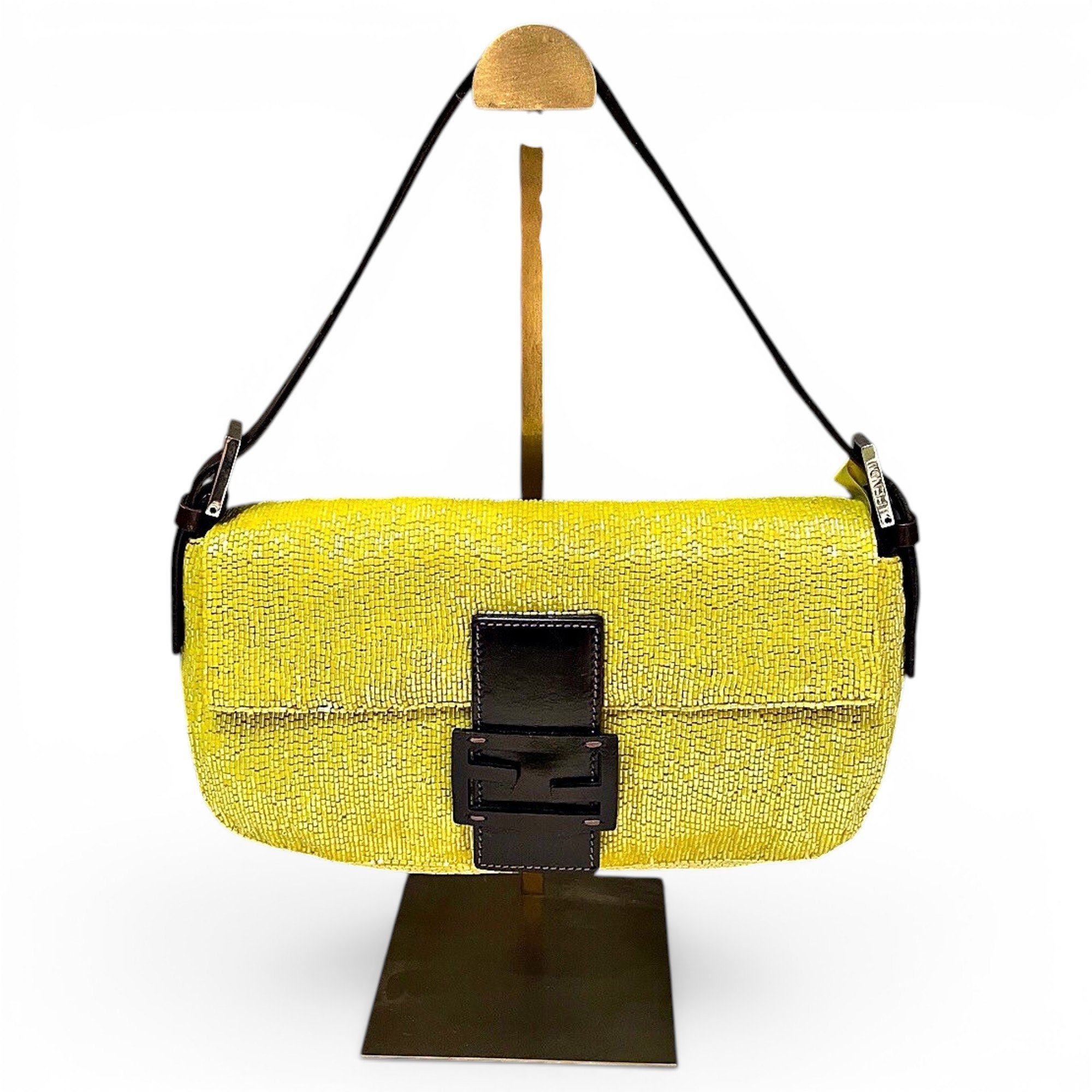Baguette leather handbag