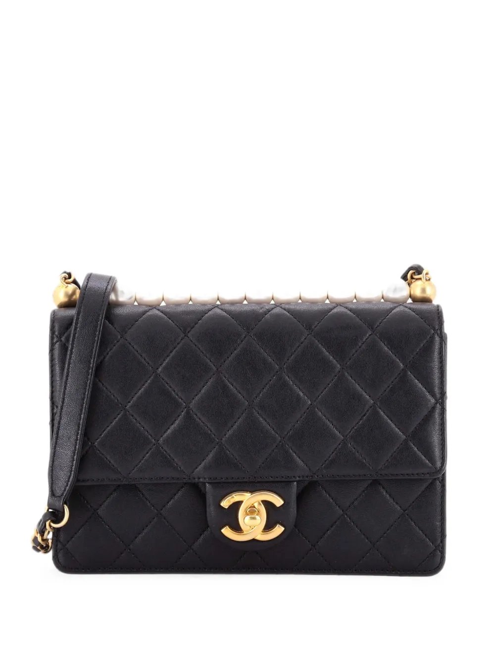 Chic Pearls Flap Bag Quilted Lambskin Small shoulder bag