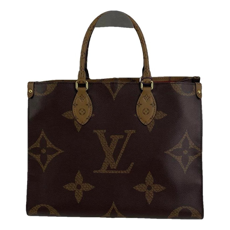 Onthego leather handbag