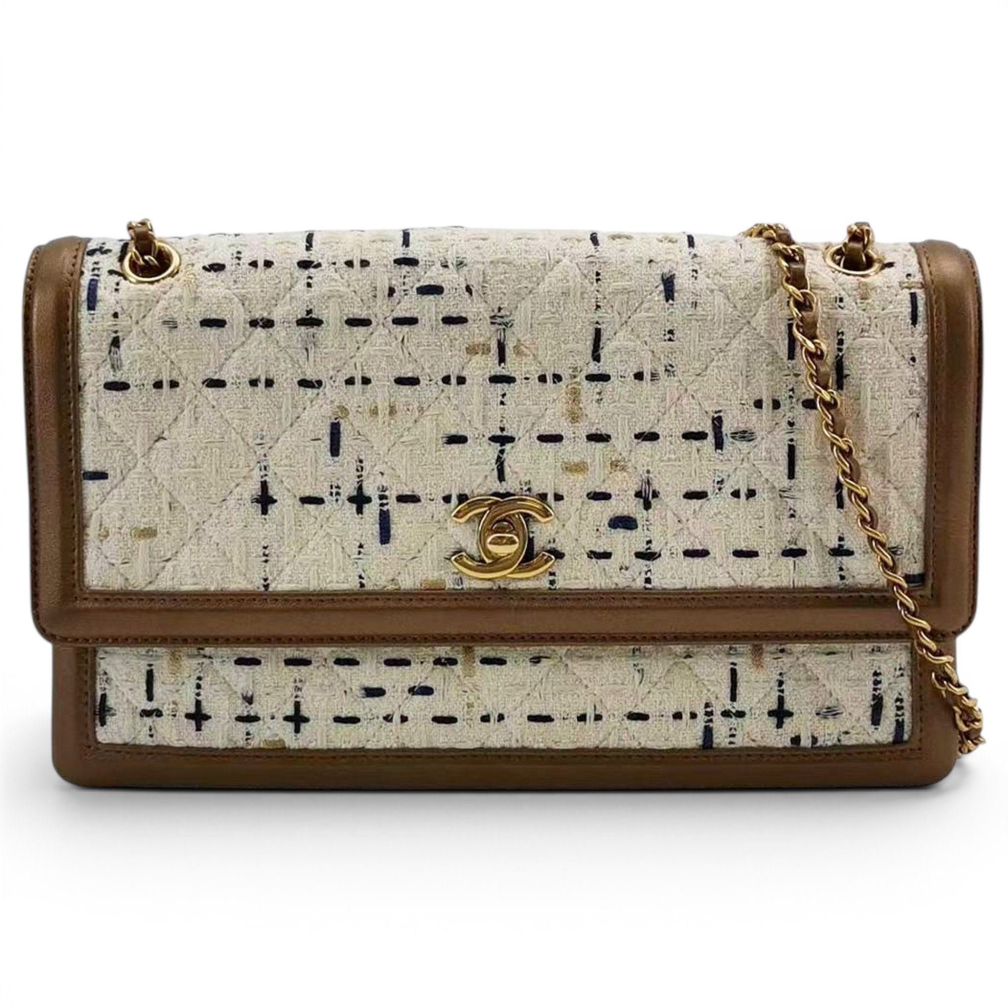 Trendy CC Flap leather handbag