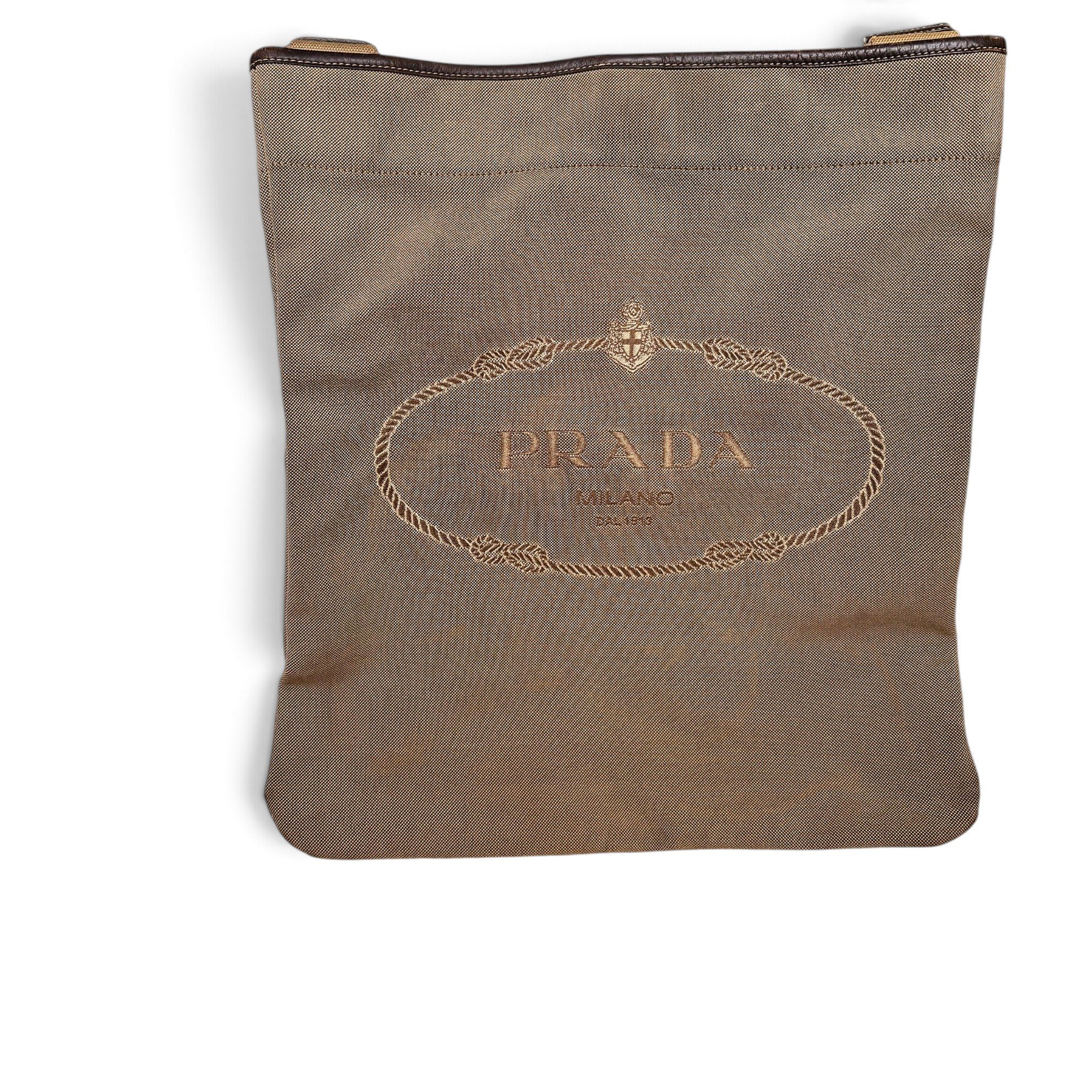 Bibliothèque crossbody bag